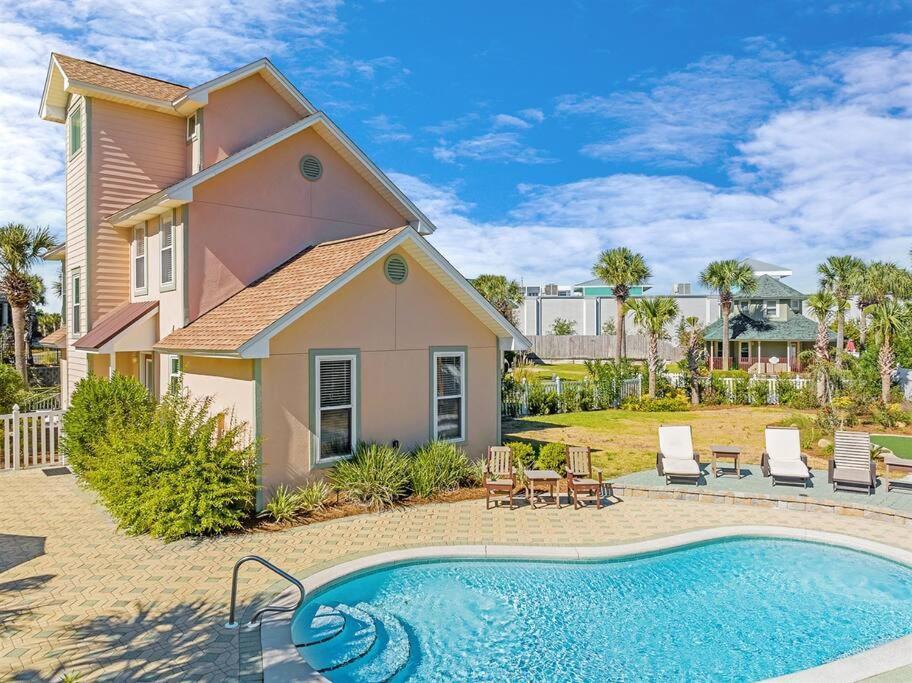 4 Bedroom - 3 Ba Private Pool Putting Destin