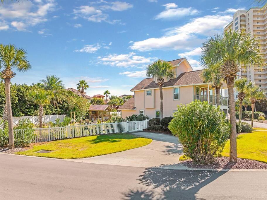 4 Bedroom - 3 Ba Private Pool Putting * Destin