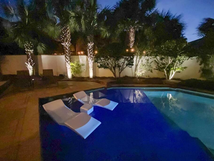 Holiday home Seas The Day Destiny East Neighborhood Private