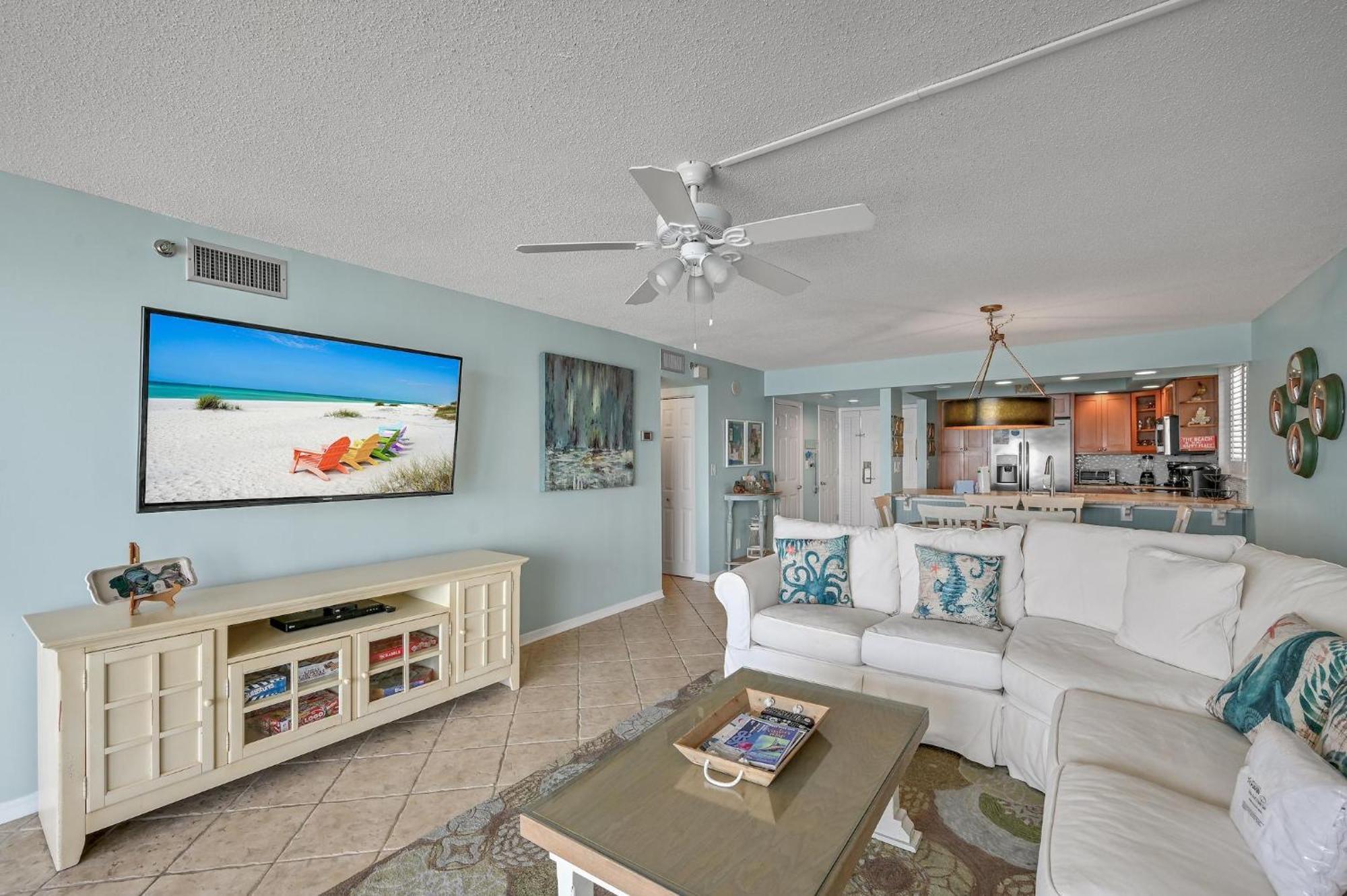 Beachside One 4065