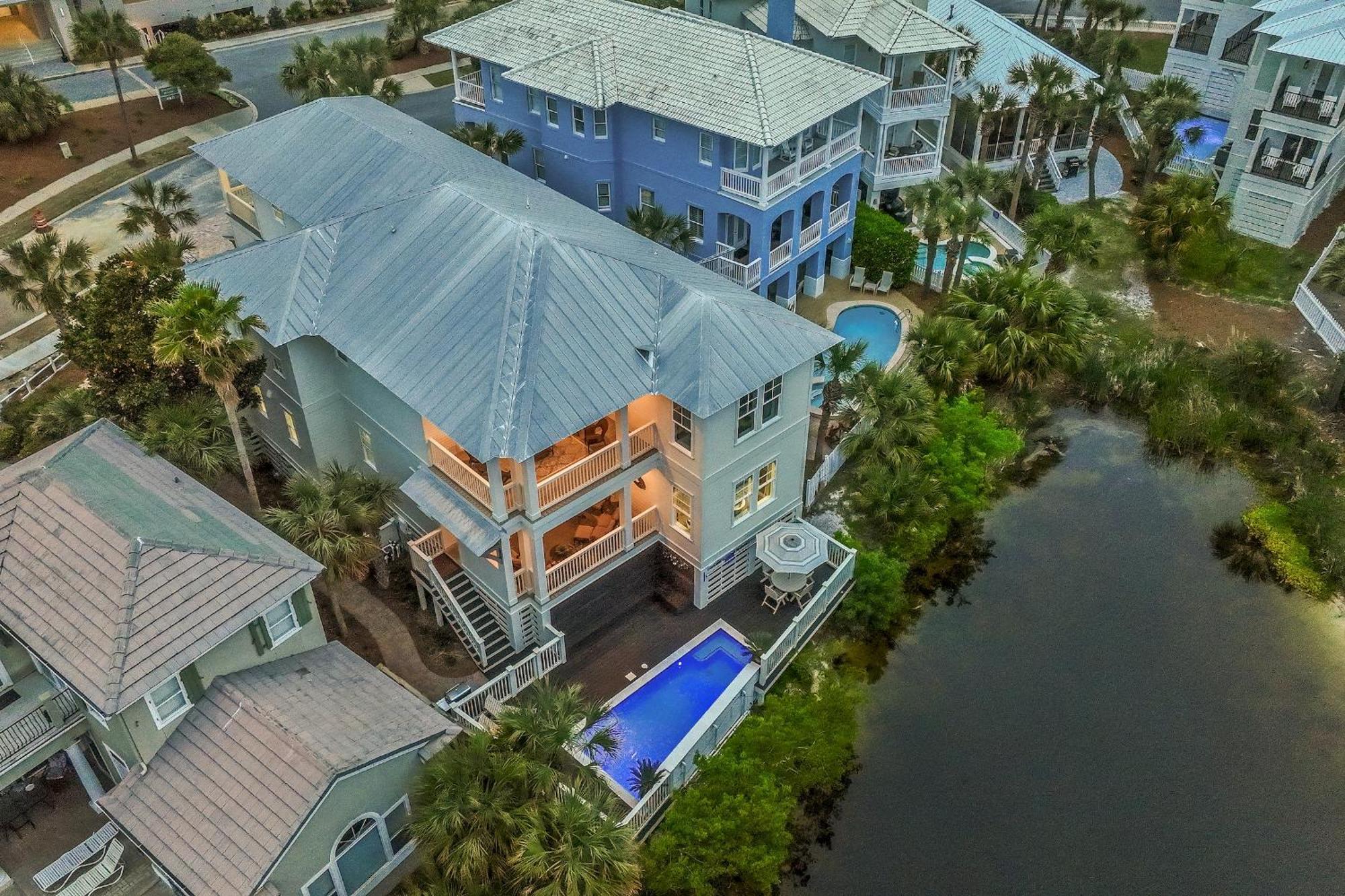 Holiday home Living The Dream At Pointe