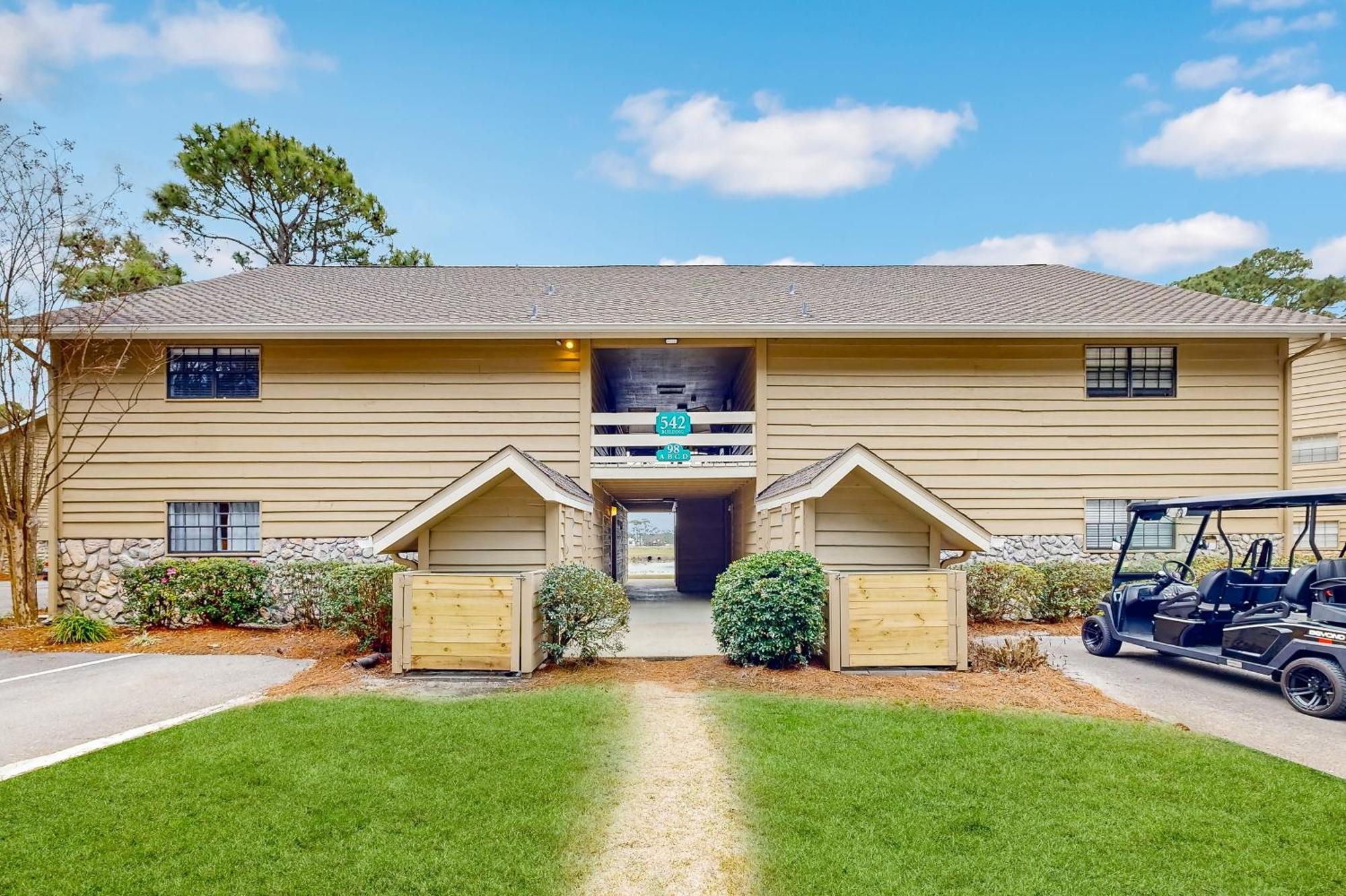 Apartment Seascape Golf 98b