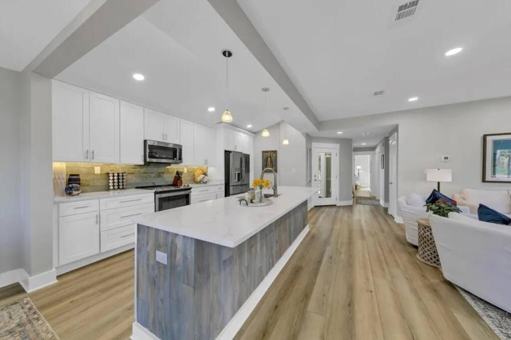 3 Bed 3 Bath And Bay Escape - Free Golf Cart Destin