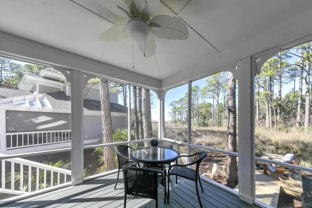 Holiday home 3 Bed 3 Bath And Bay Escape - Free Golf Cart Destin
