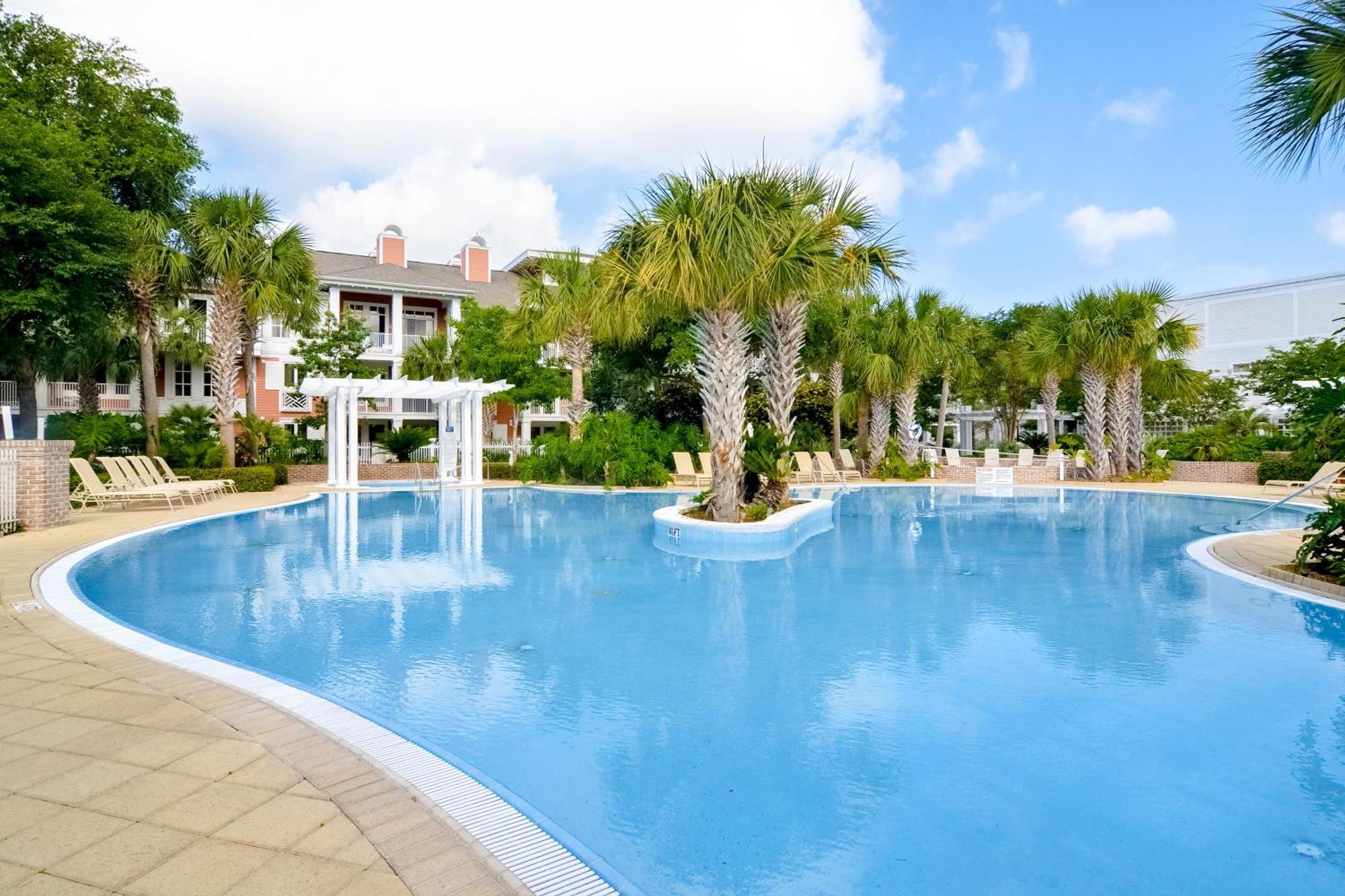 Baytowne Wharf - Pilot House #115/#117 Combo Apartment *