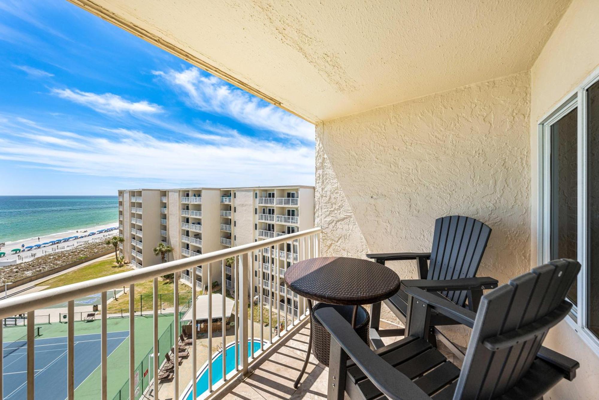Holiday home Surf And Racquet Unit 717 Destin