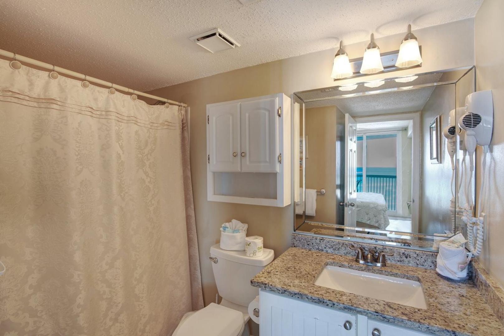 Pelican 1612 Destin
