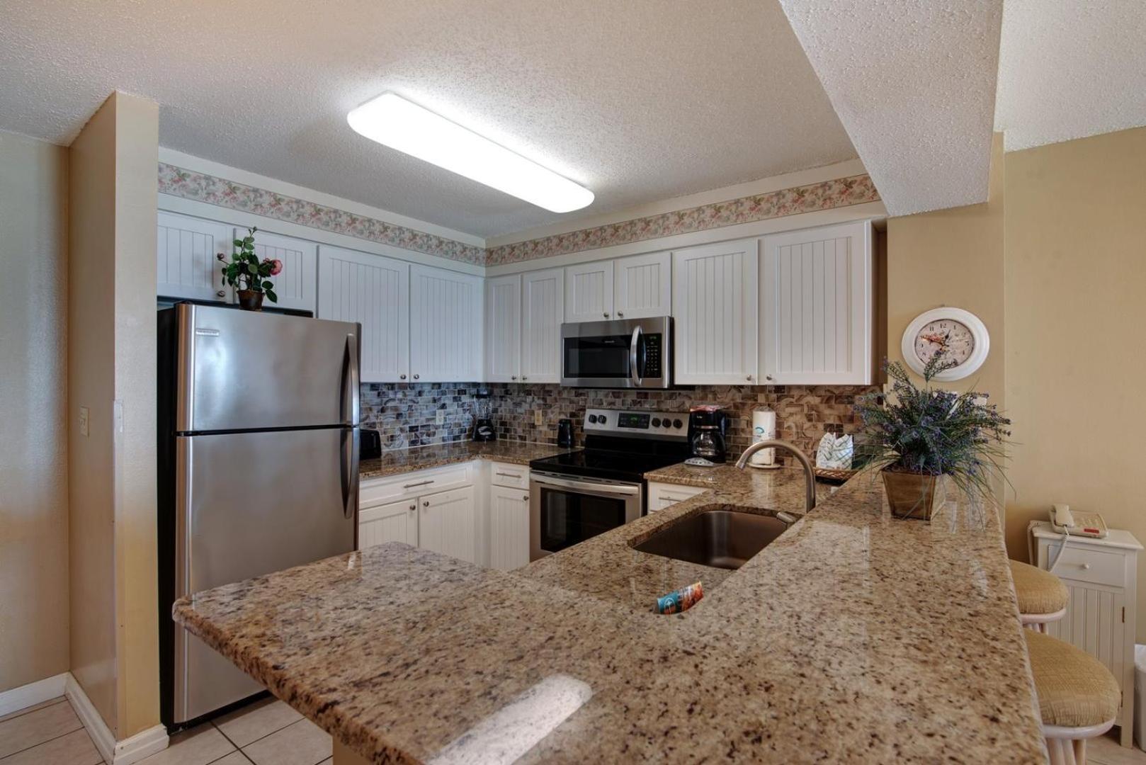Pelican 1612 Destin