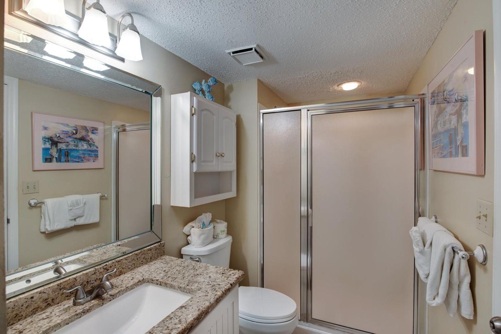 Pelican 1612 Apartment