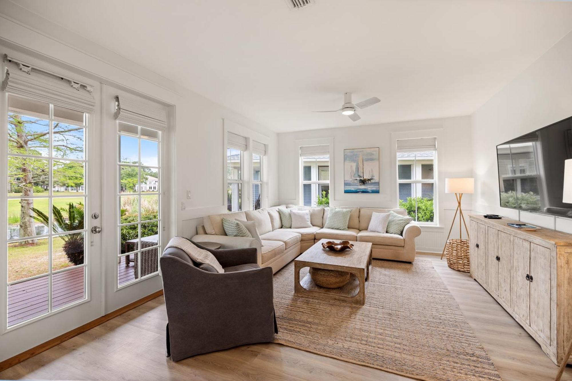 1322 Laurel Grove * Destin
