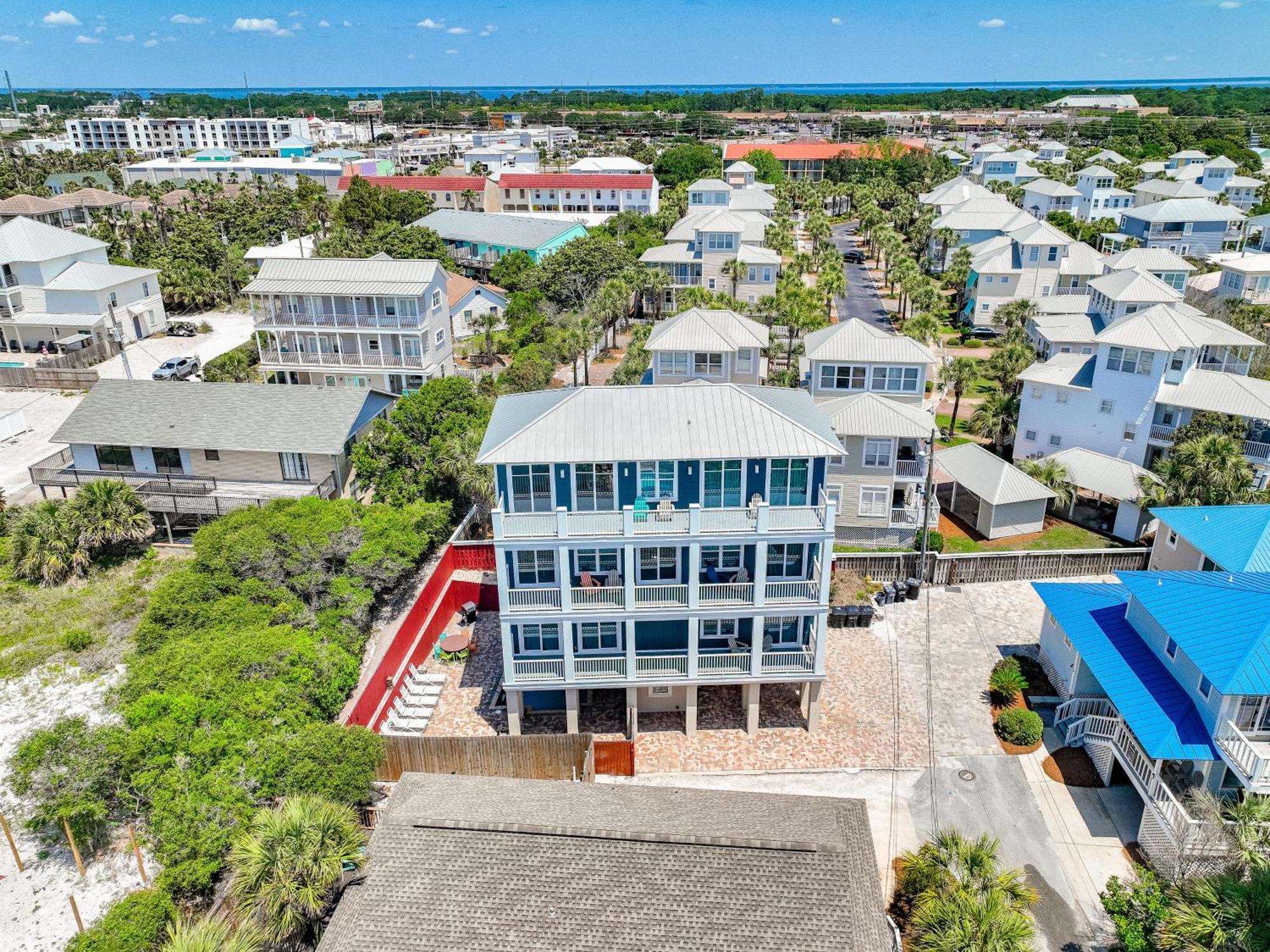 The Iorana Holiday home Destin