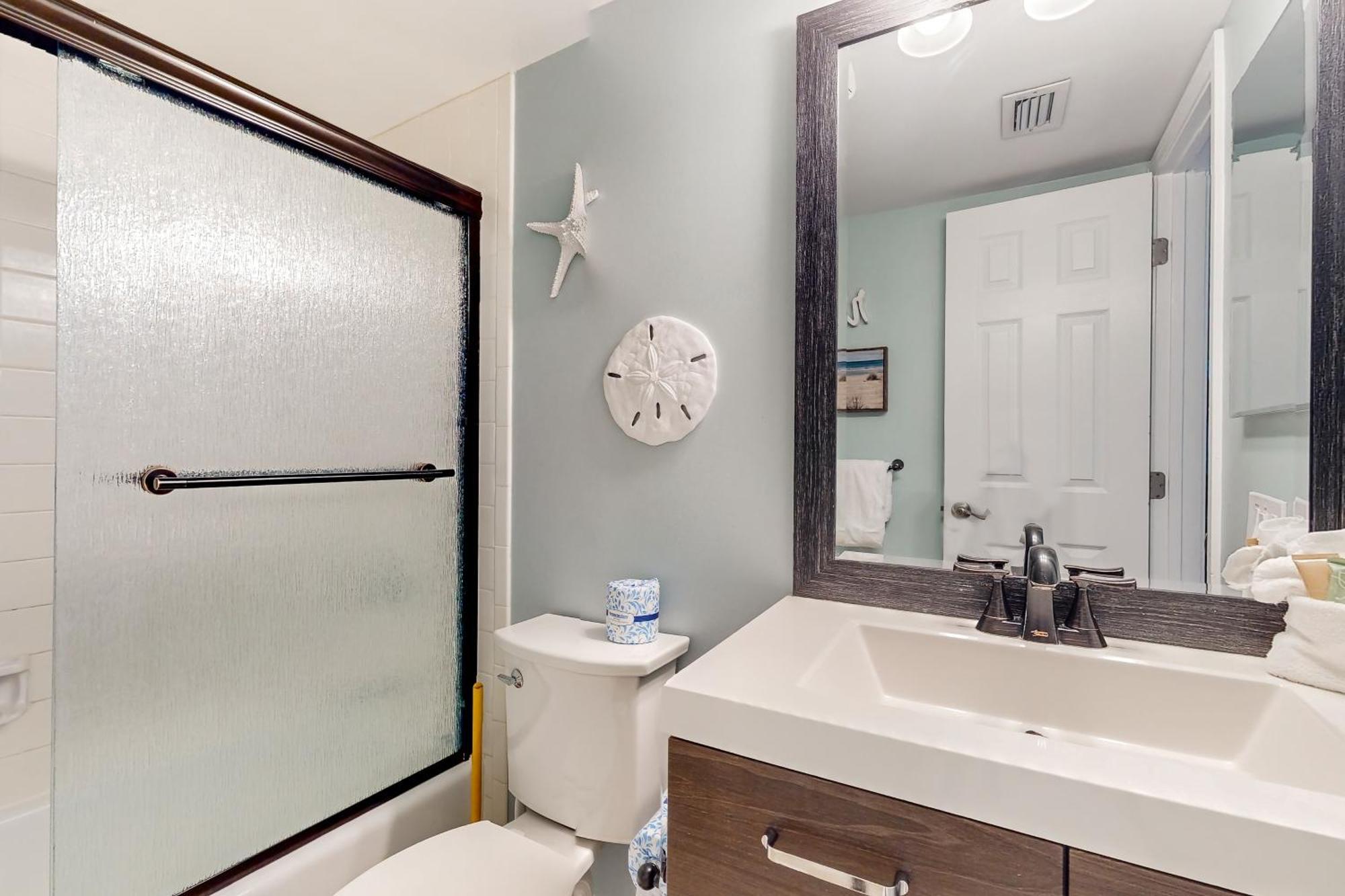 Islander 215 Apartment *