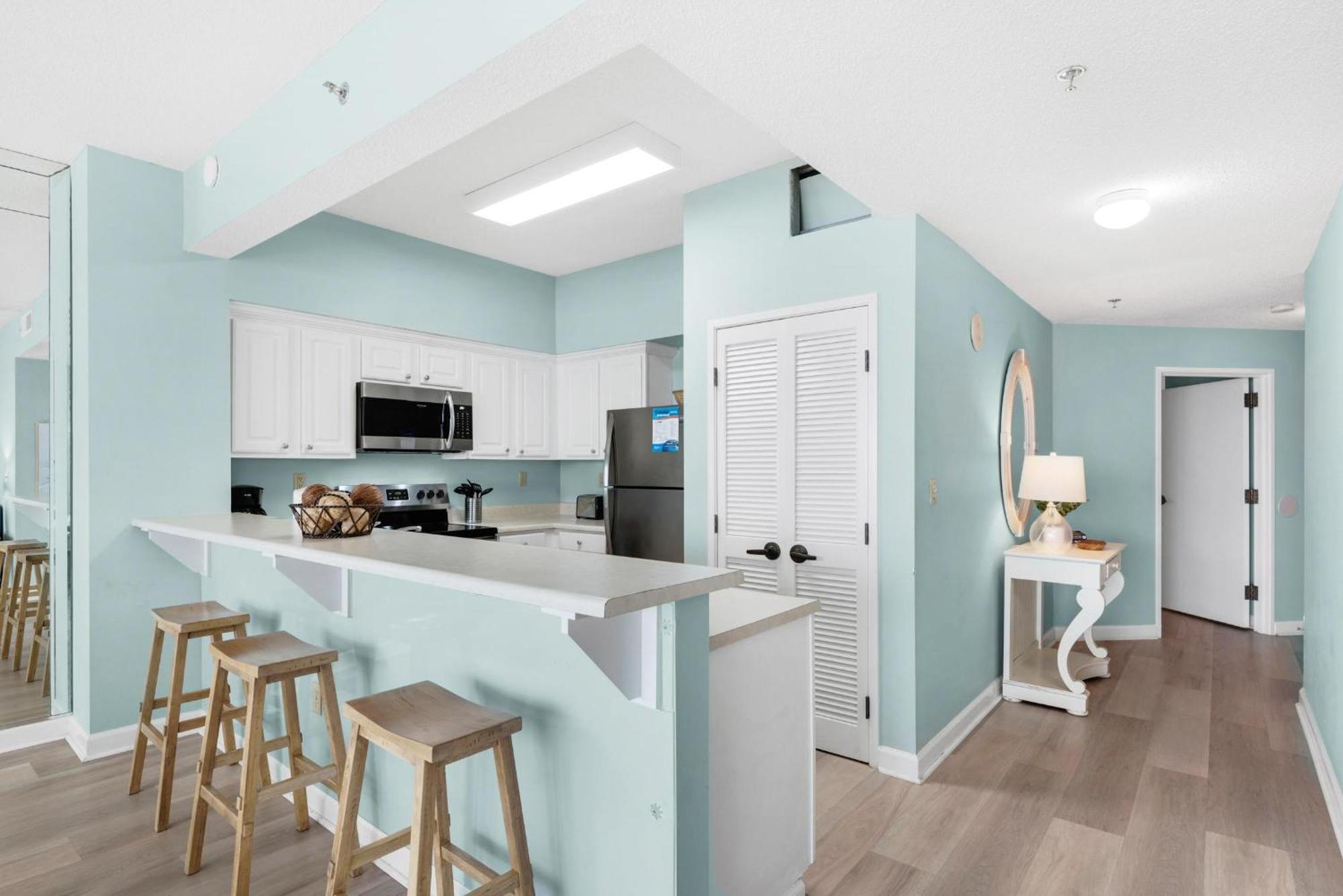 Tides At Tops'l 907 Holiday home