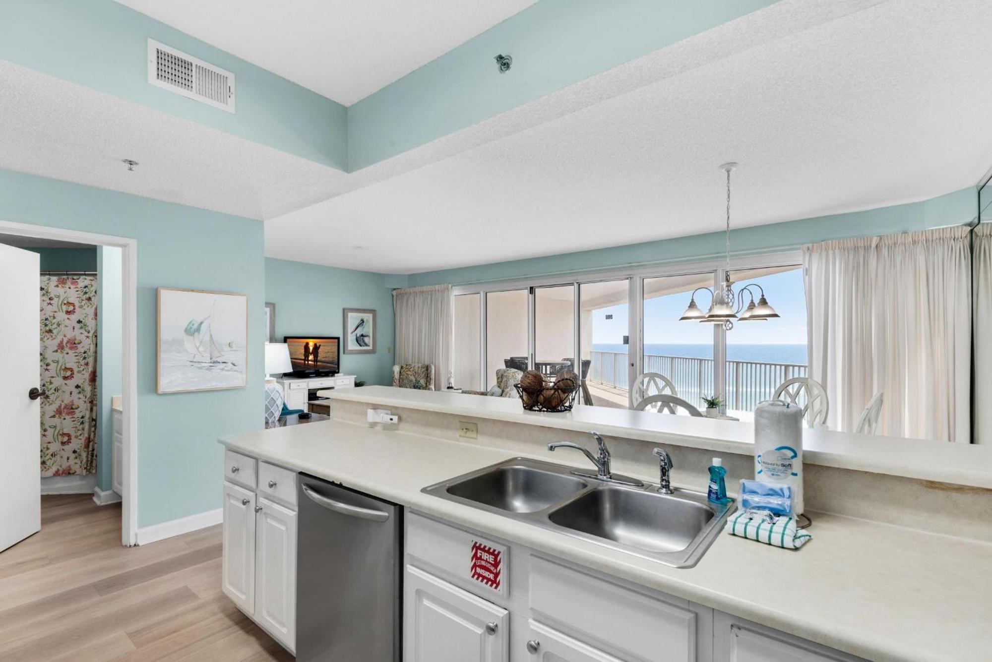 Tides At Tops'l 907 Holiday home Destin