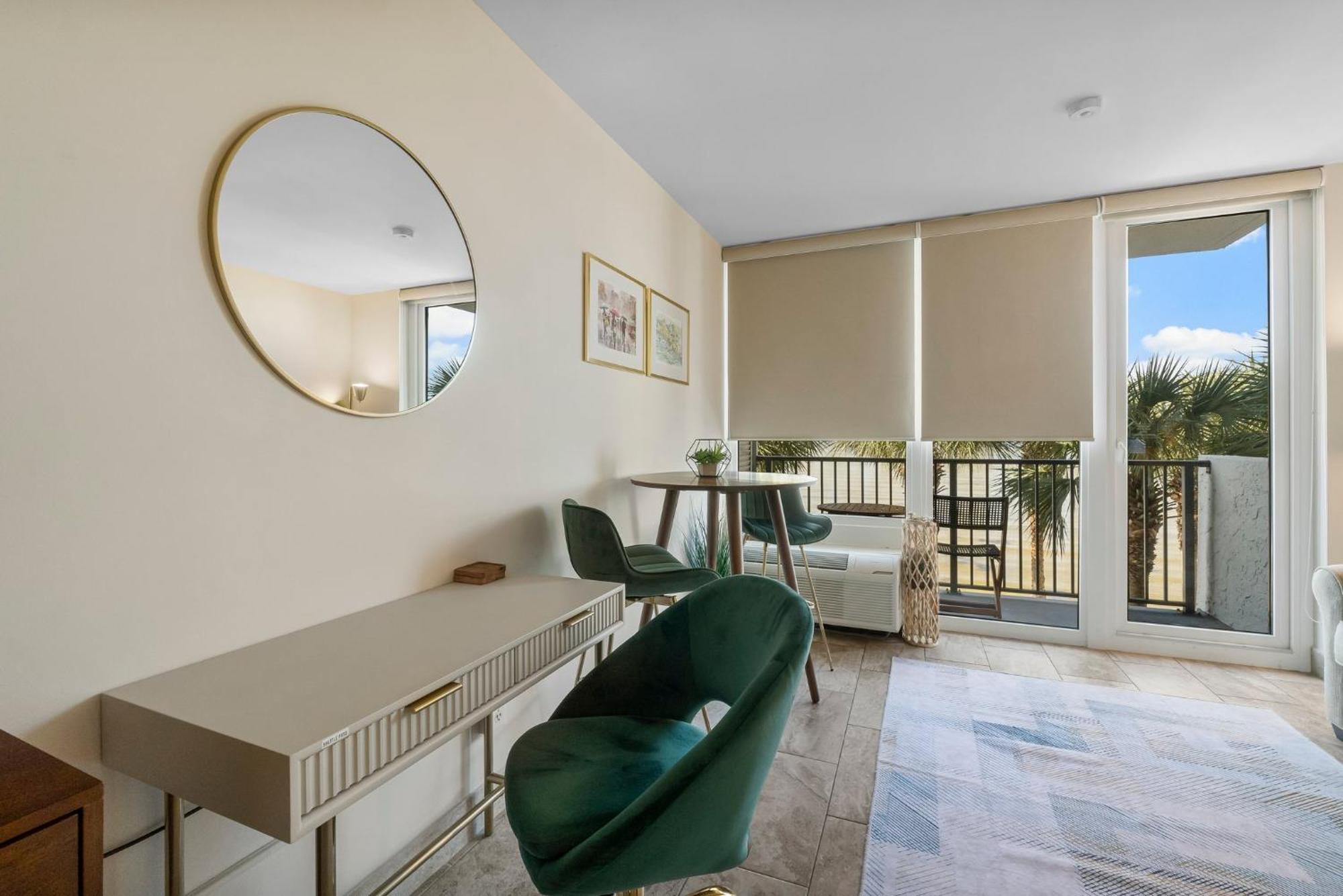 Sandestin Bayfront With Balcony And Breathtaking Views Apartment *
