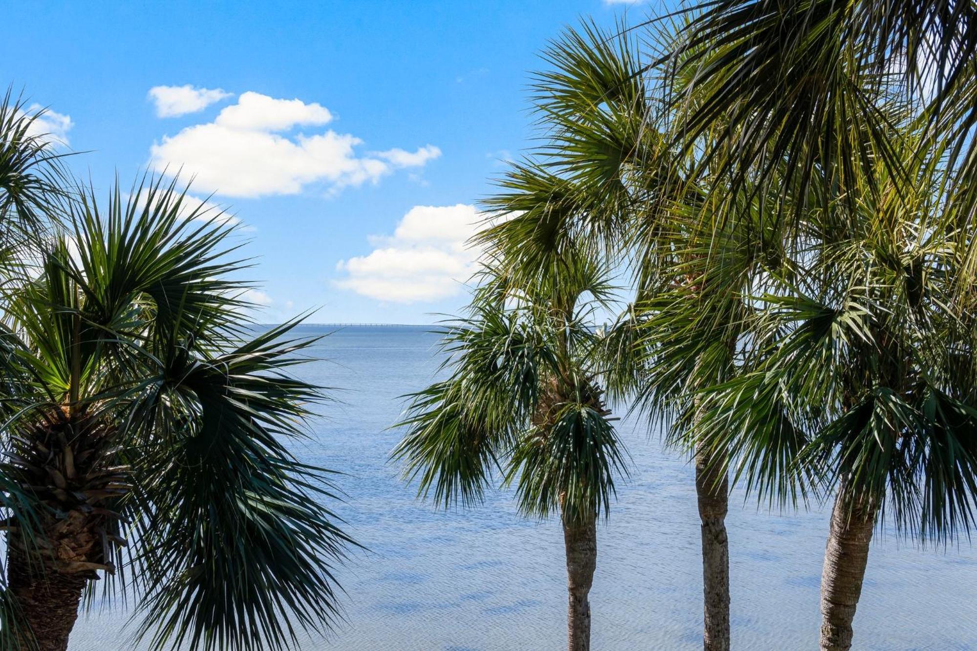 Sandestin Bayfront With Balcony And Breathtaking Views