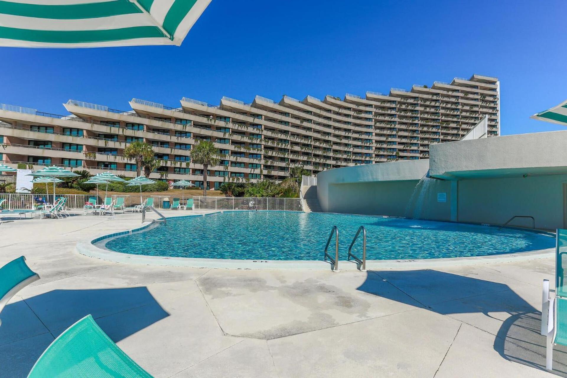 Edgewater 409 - Gulf Views! & Pool Access! Holiday home