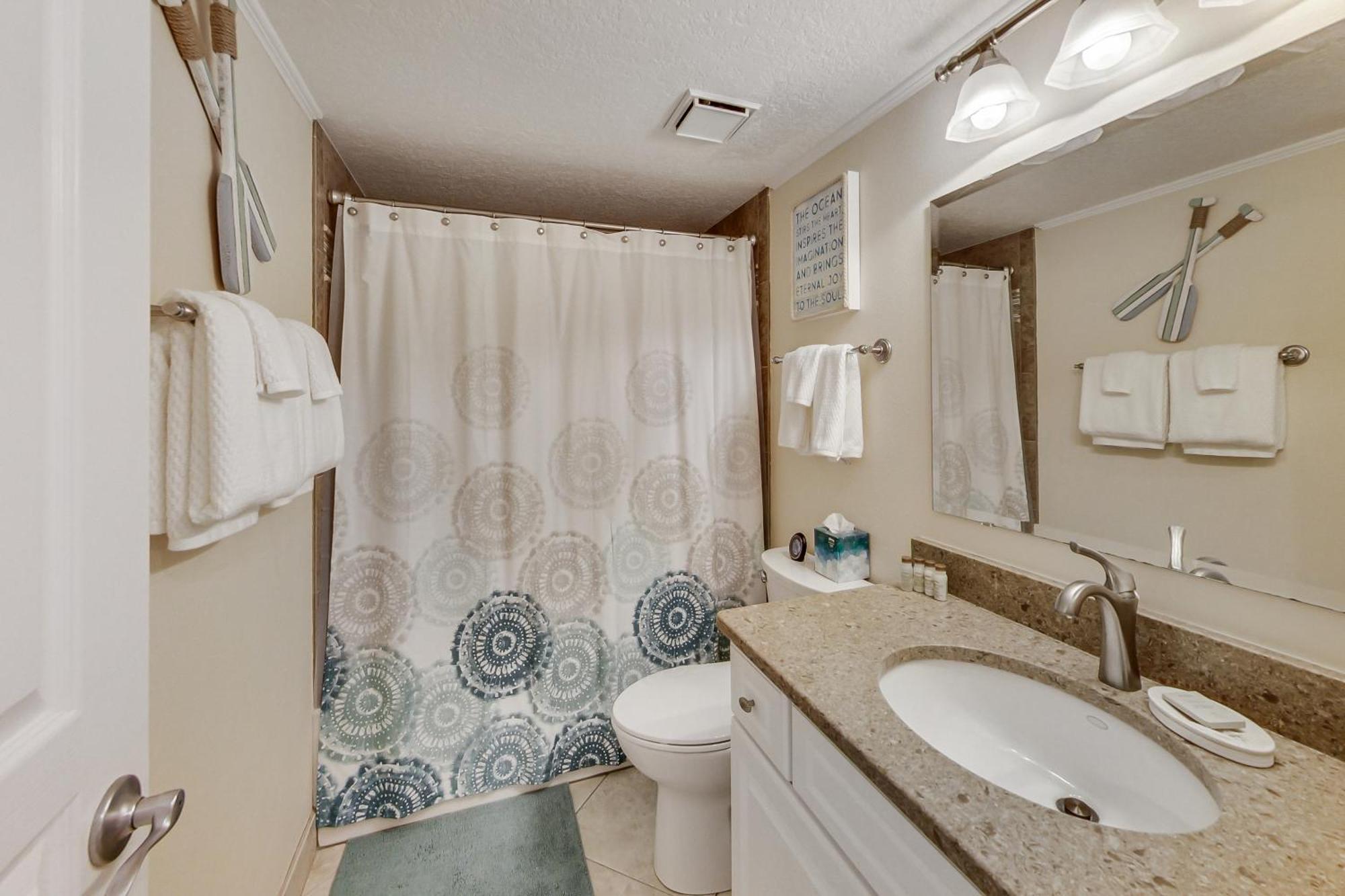 Edgewater 409 - Gulf Views! & Pool Access! * Destin