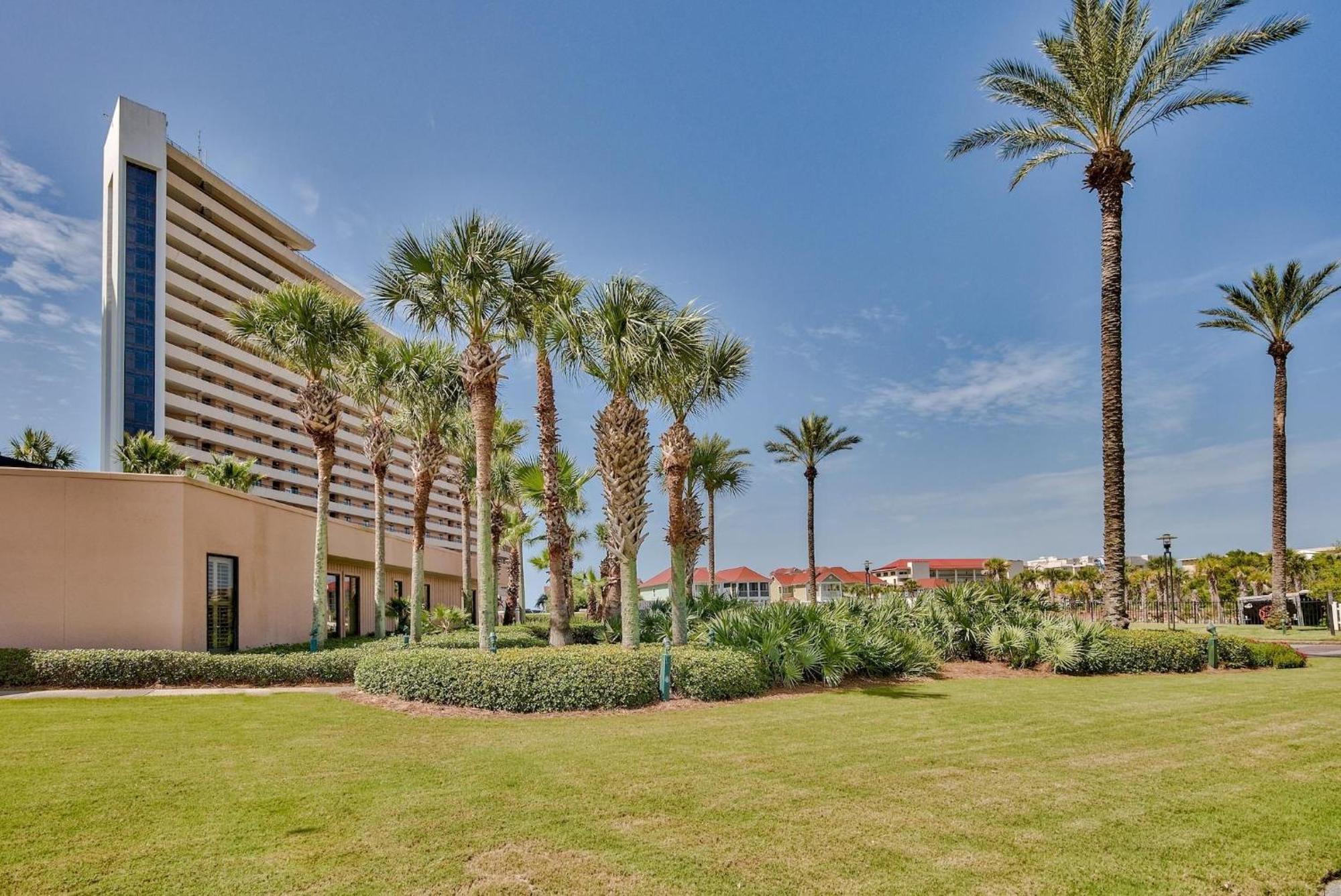 Edgewater 409 - Gulf Views! & Pool Access! Holiday home *