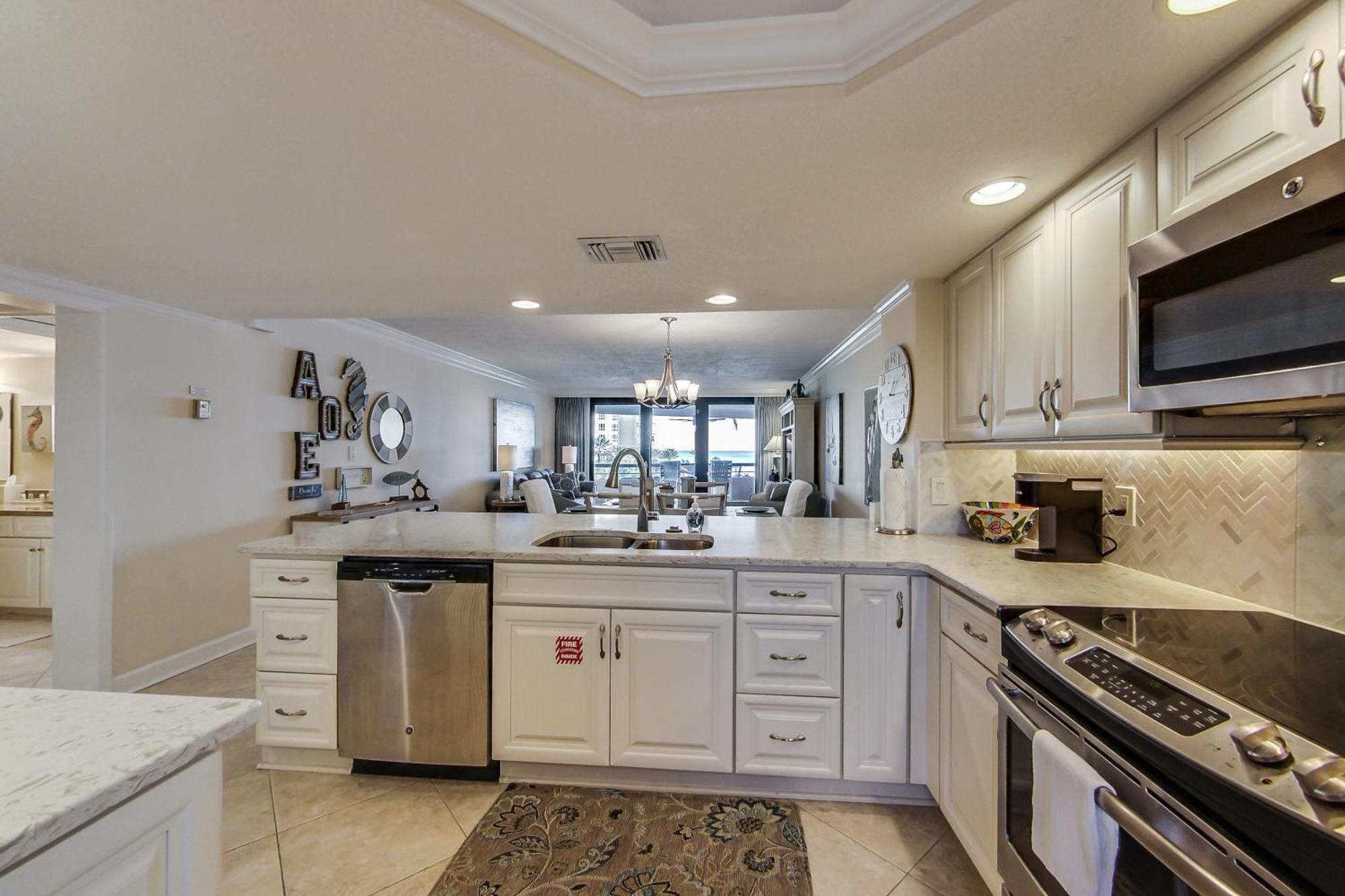 Holiday home Edgewater 409 - Gulf Views! & Pool Access! *