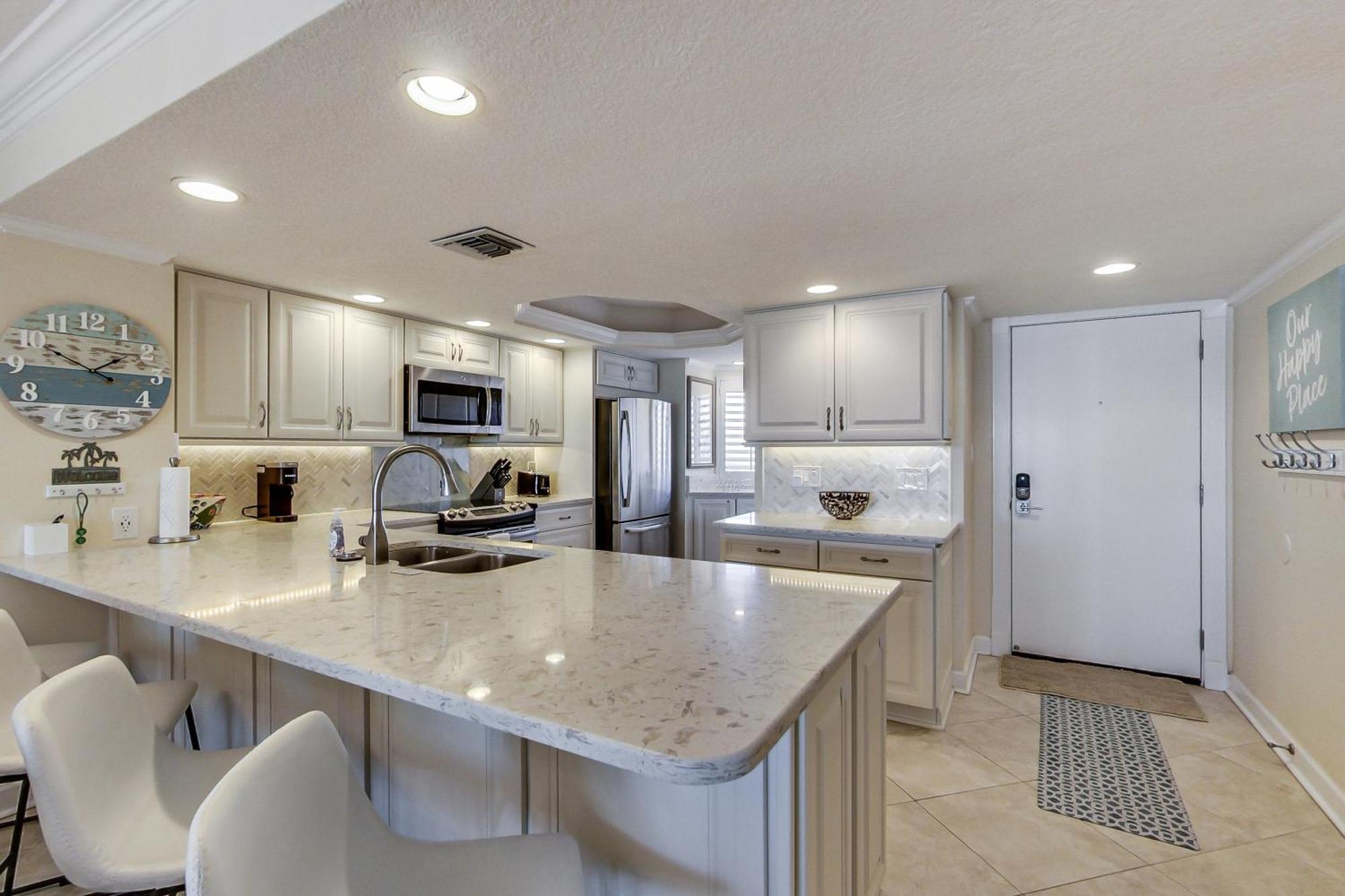 Edgewater 409 - Gulf Views! & Pool Access! Holiday home
