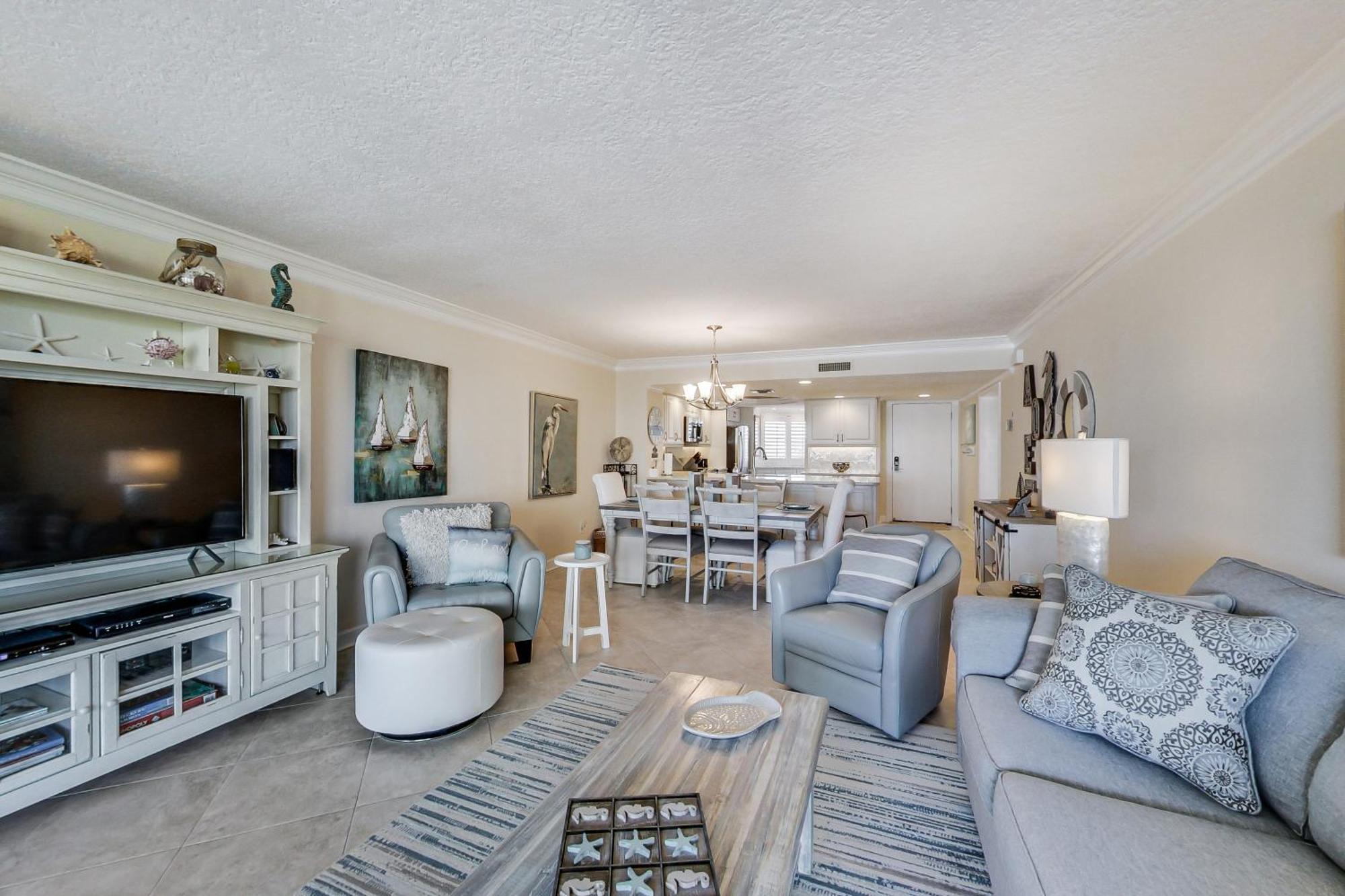 Holiday home Edgewater 409 - Gulf Views! & Pool Access! *