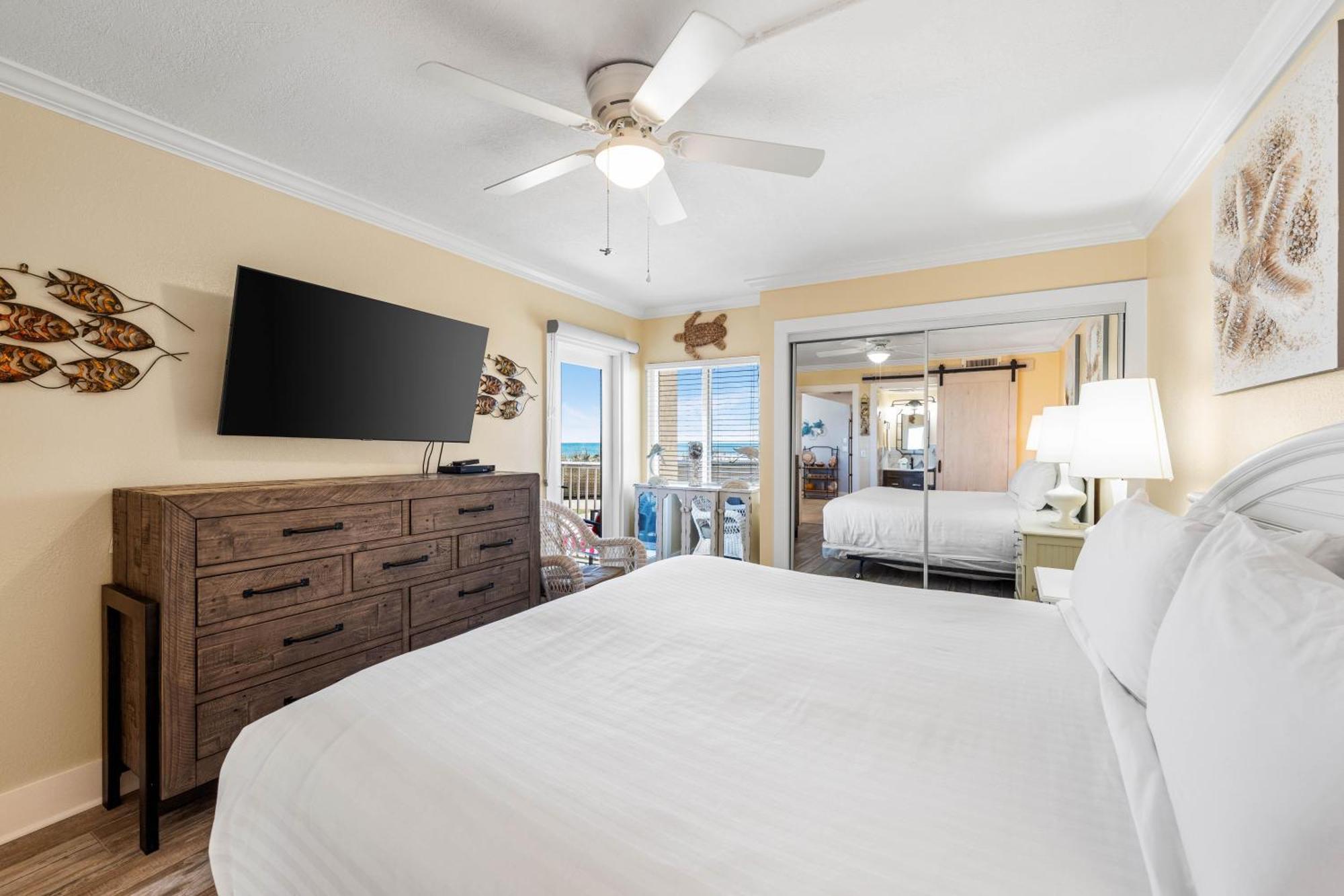 Surf And Racquet Unit 122 Destin