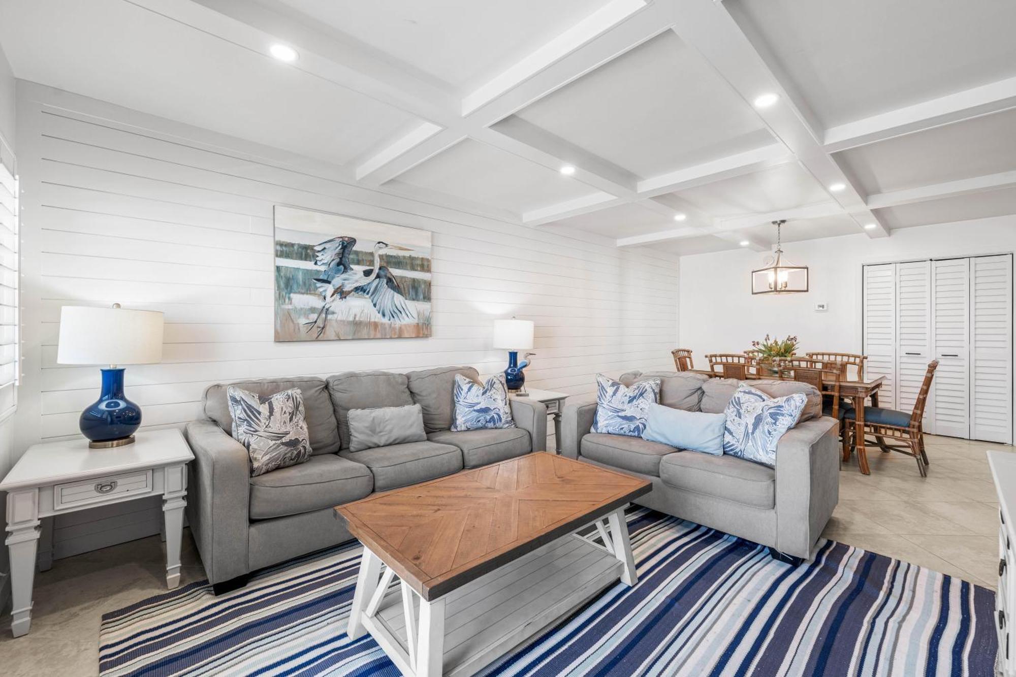 Surf And Racquet Unit 517 Destin