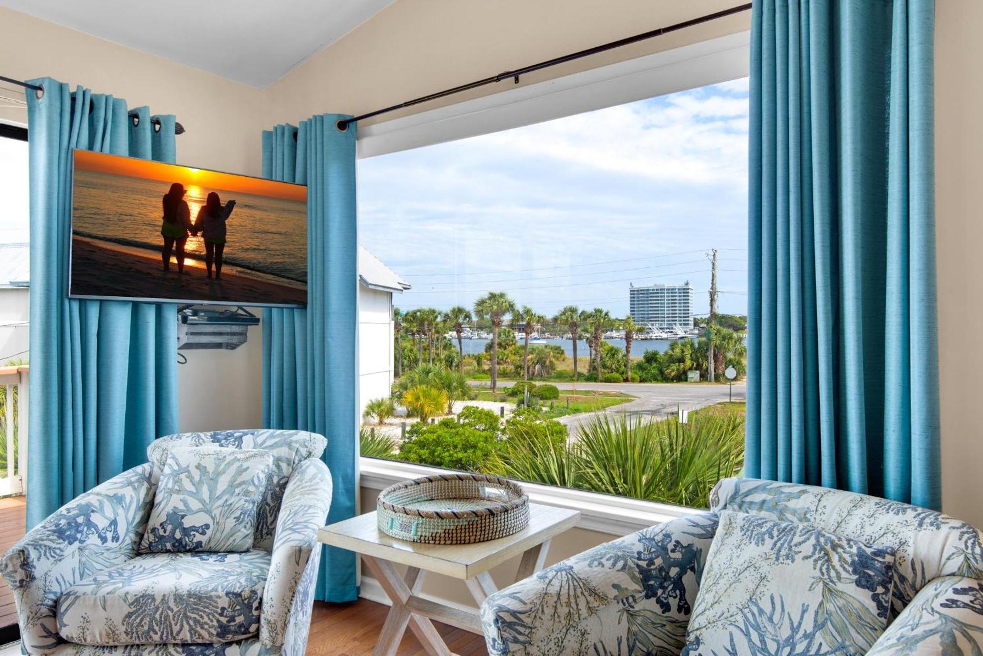 Side- Harbor View Destin