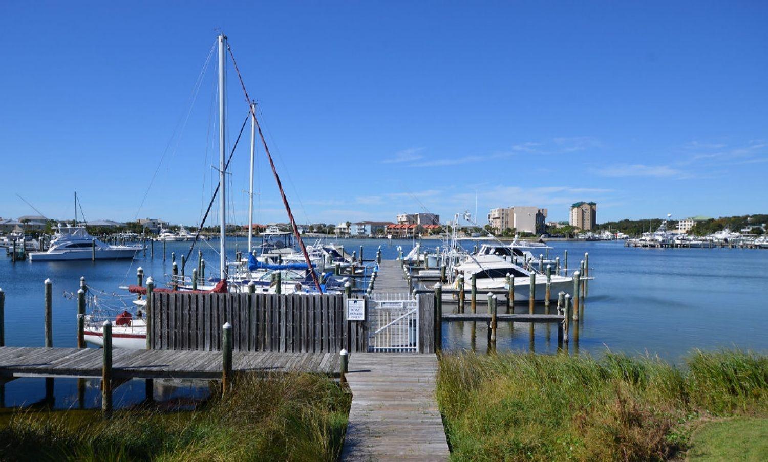 Hoosier Destin