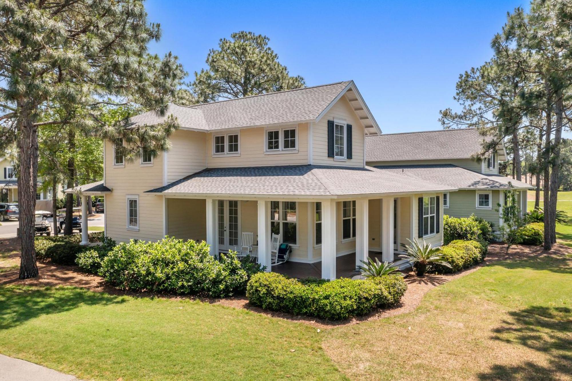 1317 Laurel Grove