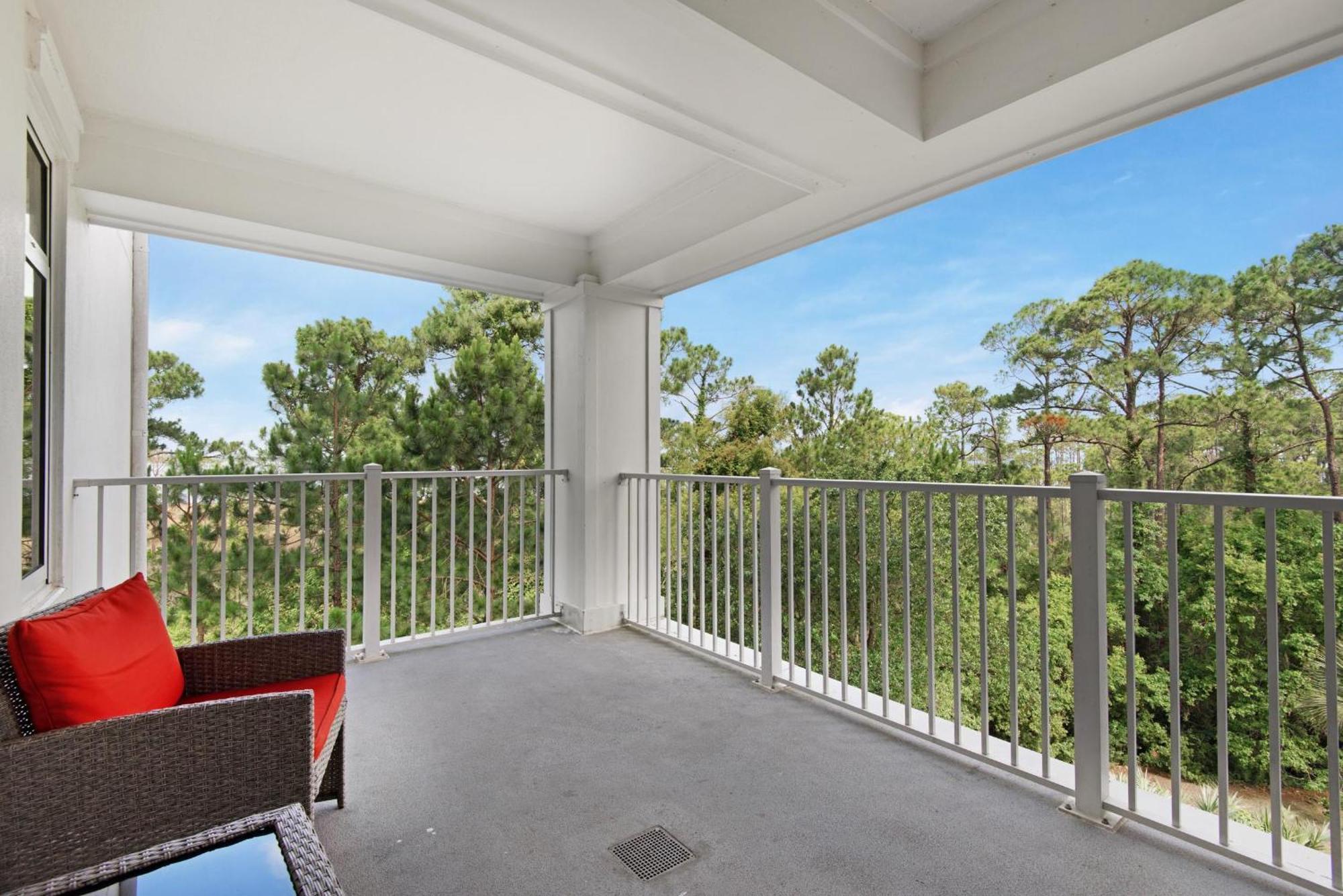Holiday home Elation Escapes