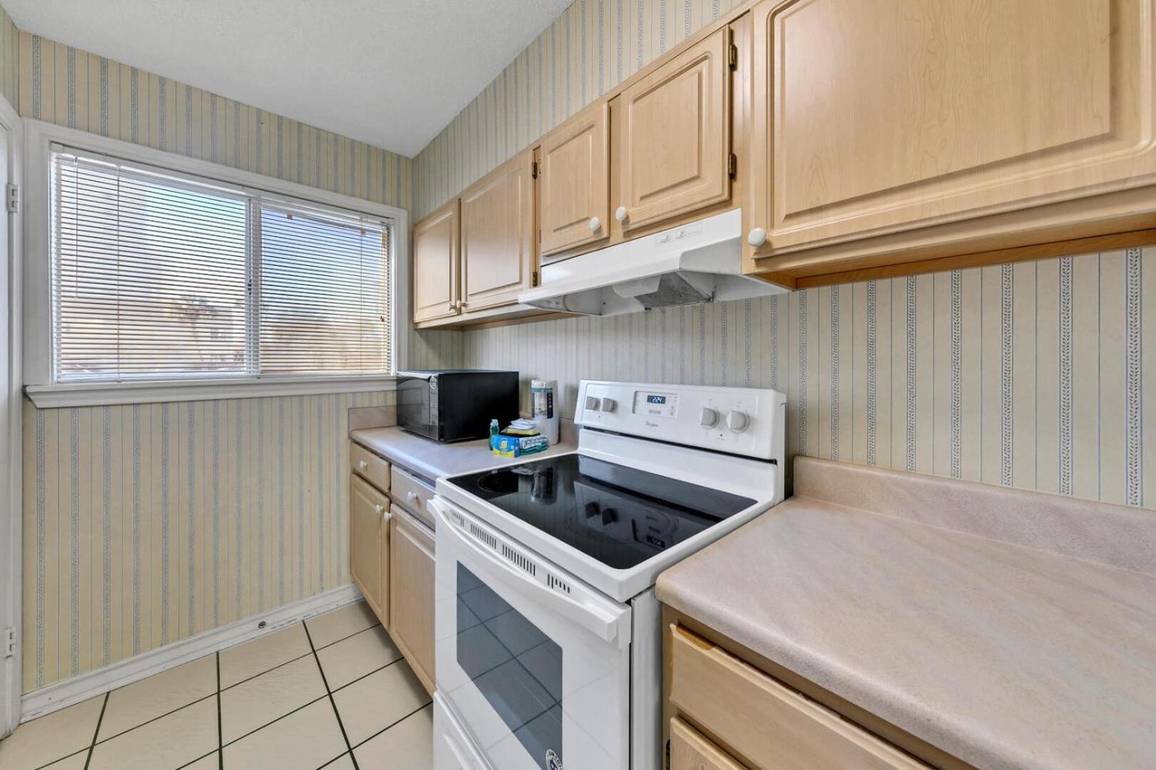 Southbay By The Gulf 103 Only 25 Yards From The A 2 Bedroom Townhome In Destin