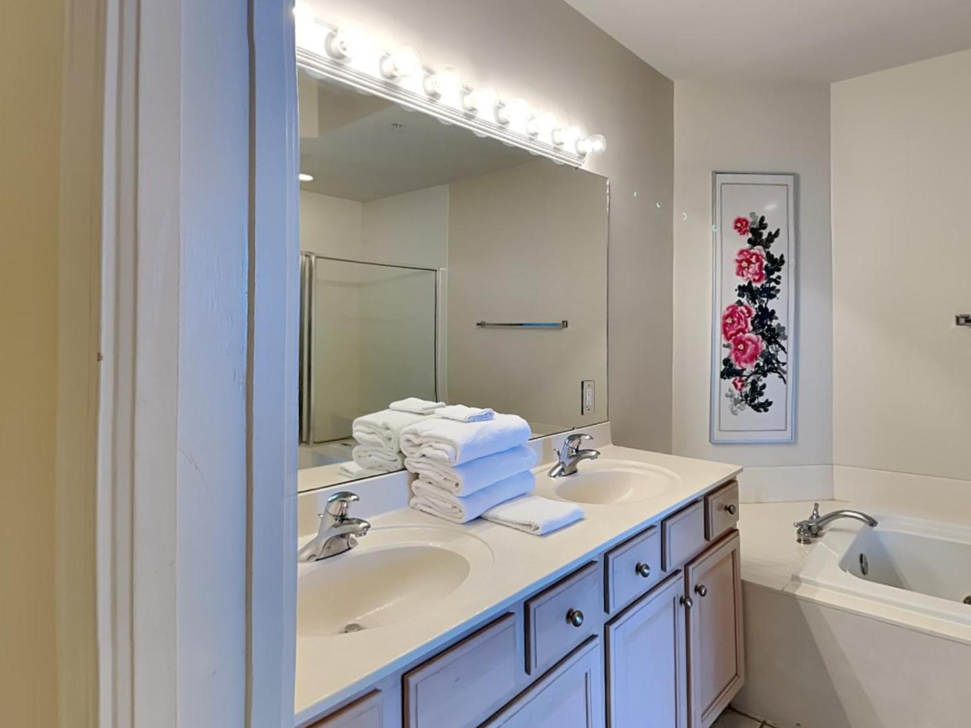 Apartment Silver Towers 1805e