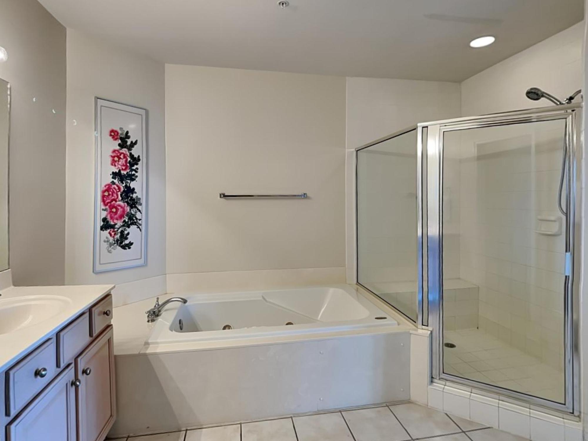 Apartment Silver Towers 1805e *