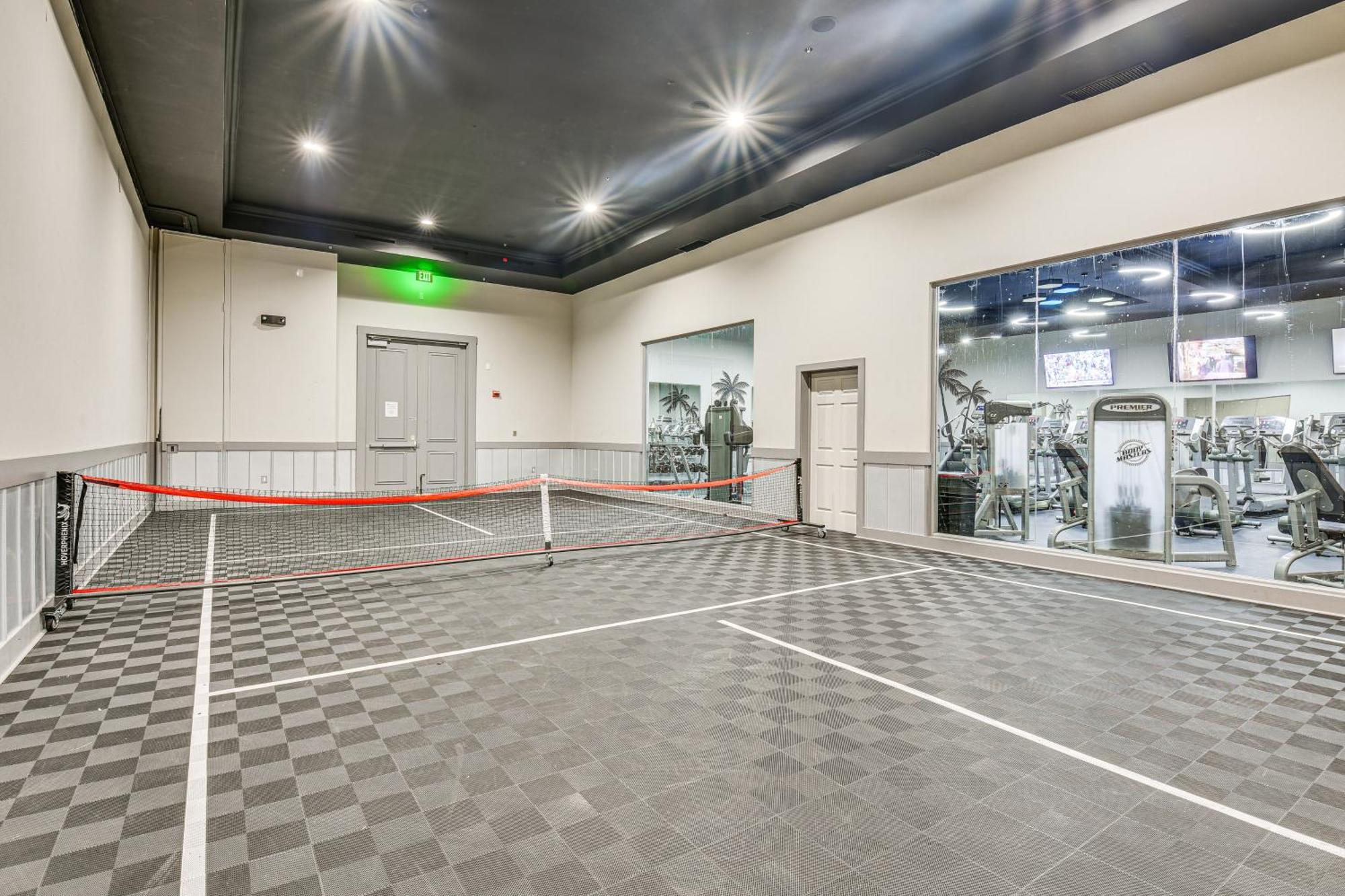Walk To Poolside Oasis In Palms Of Destin! Apartment Destin