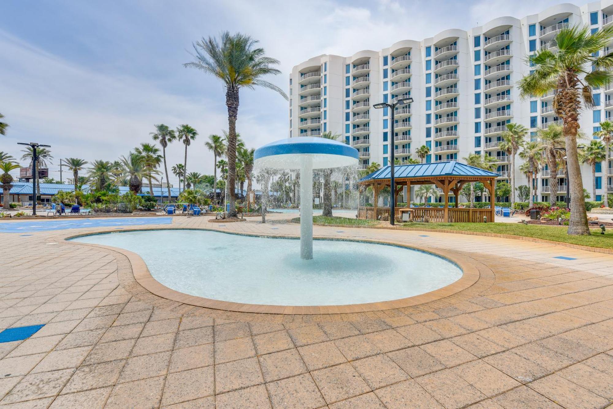 Apartment Walk To Poolside Oasis In Palms Of Destin! Destin