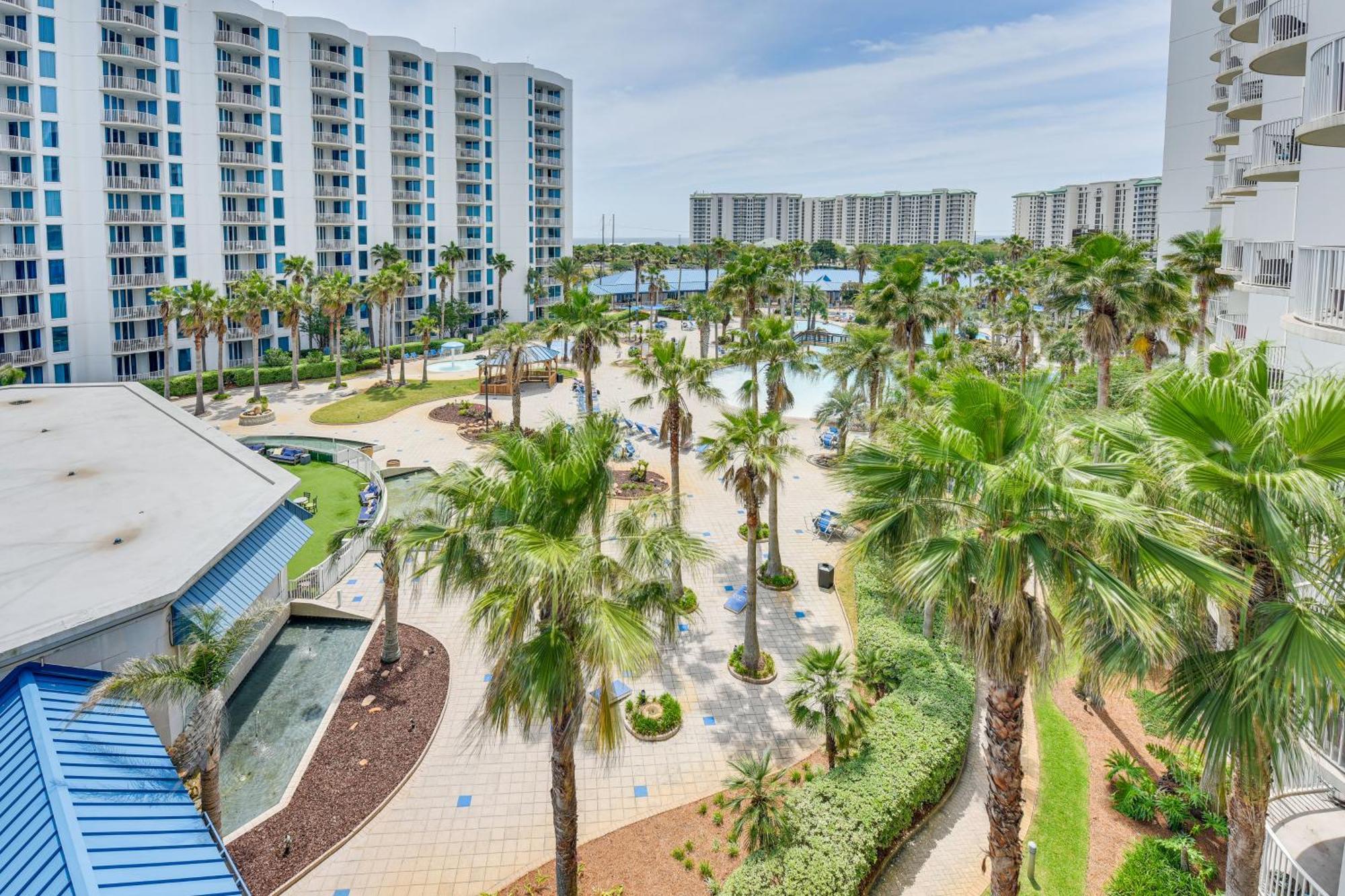 Walk To Poolside Oasis In Palms Of Destin! Destin
