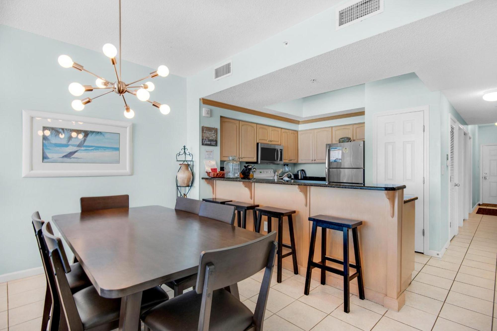 Majestic Sun 605b Apartment *