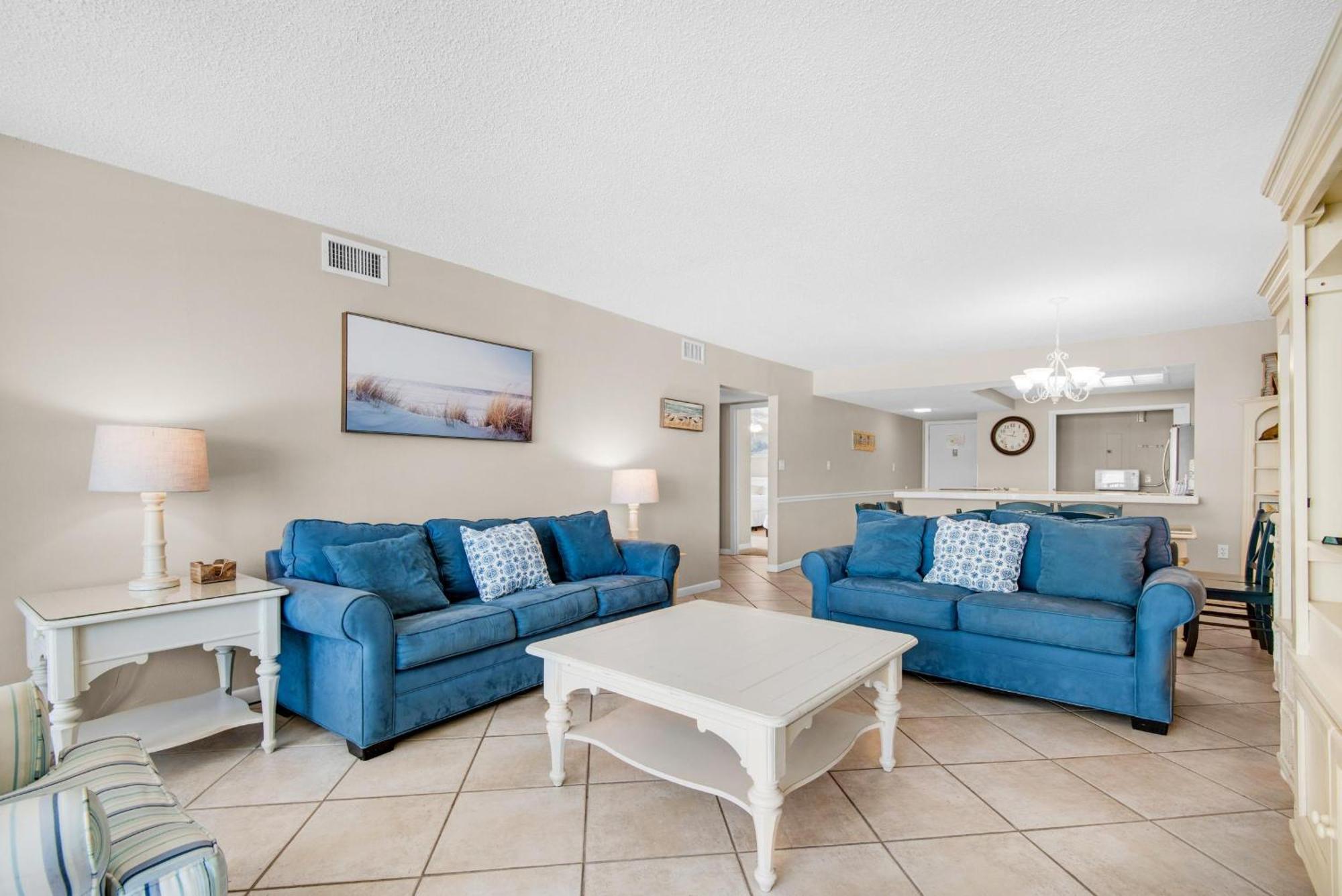 Apartment Shoreline Towers 1085