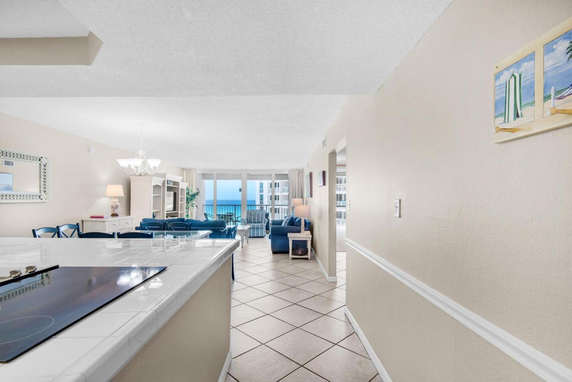 Shoreline Towers 1085