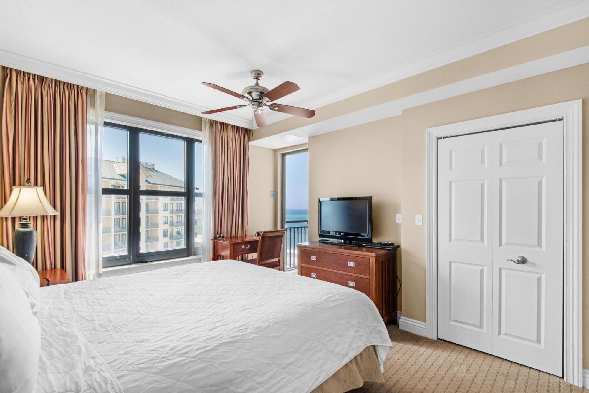 Emerald Grande W1221 Holiday home Destin