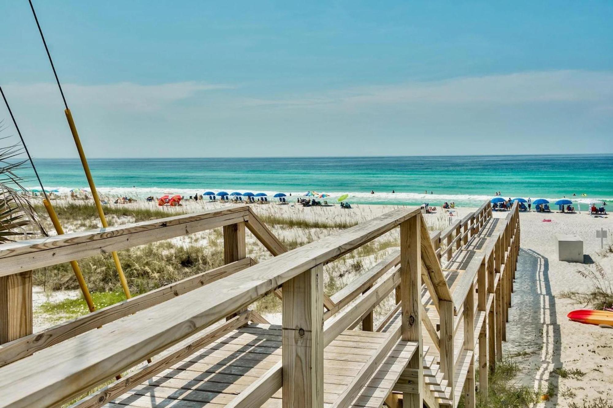 Haven- Pointe 703 *