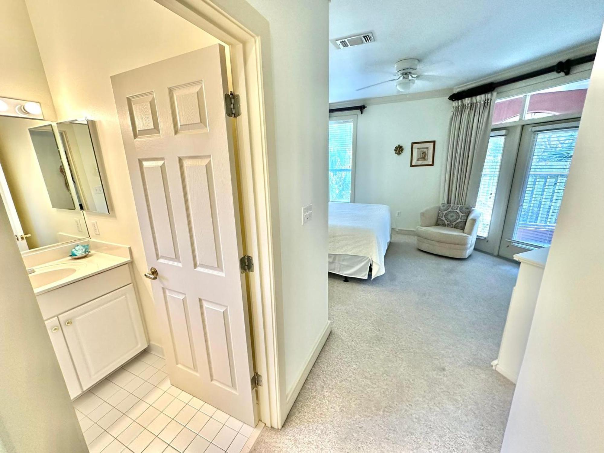 5403 Tivoli Terrace *