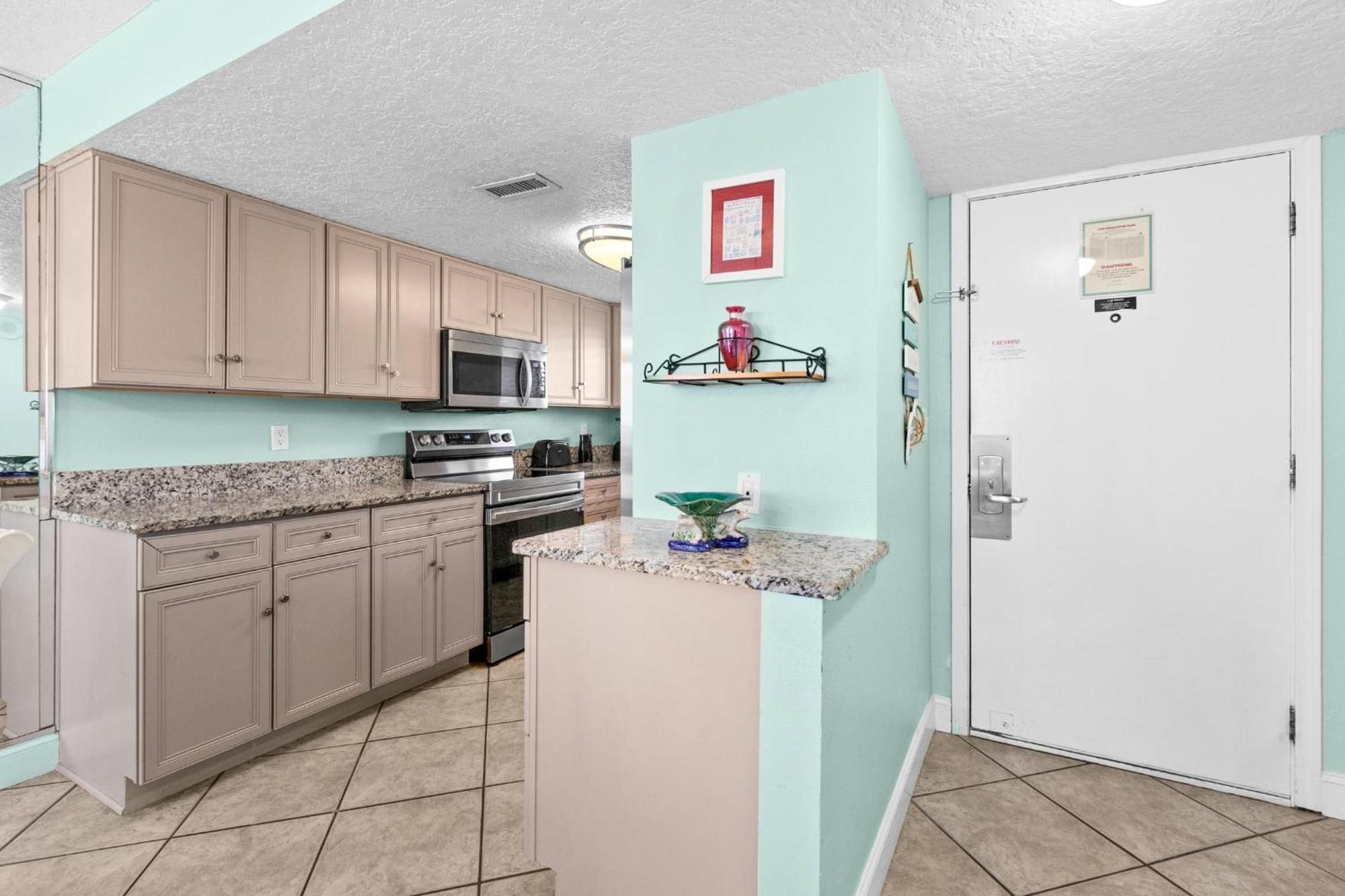 Sundestin Unit 1718 *