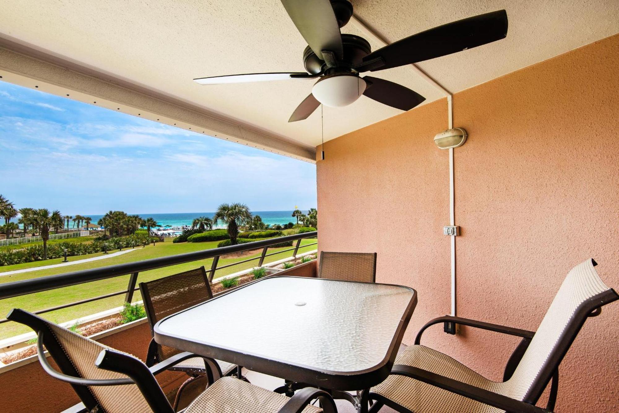 Holiday home Edgewater #303 *