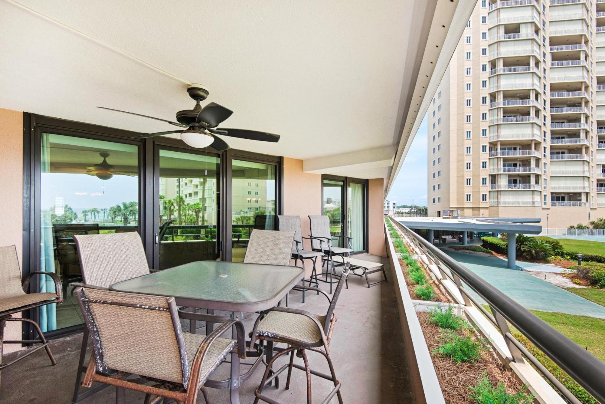 Edgewater #303 *