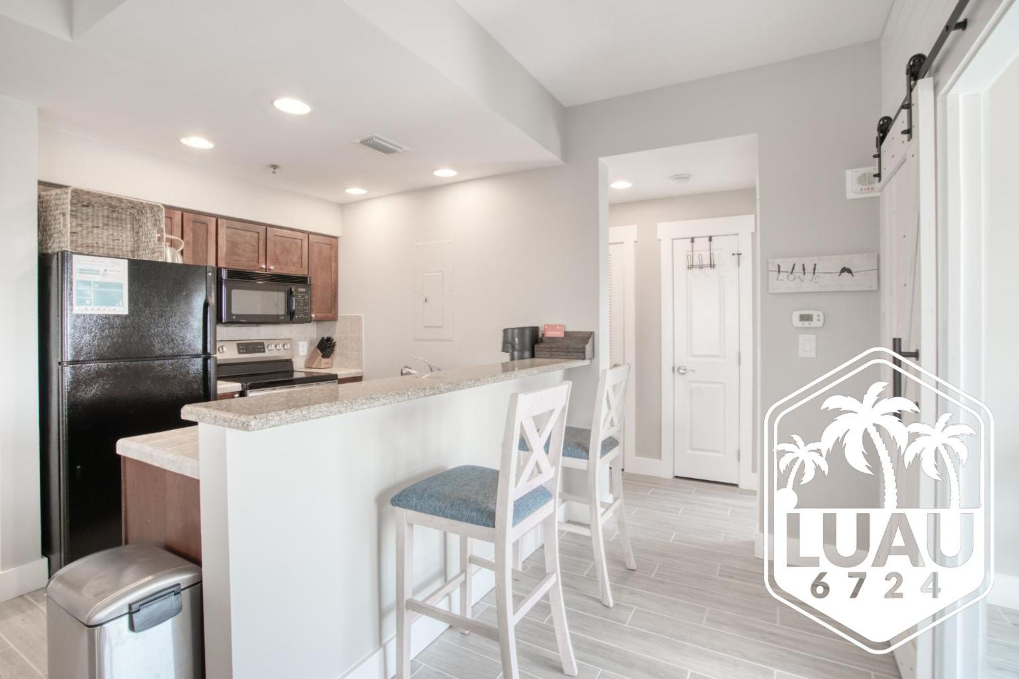 Luau Tower Enjoy These 2 Connecting Units As A Family Apartment