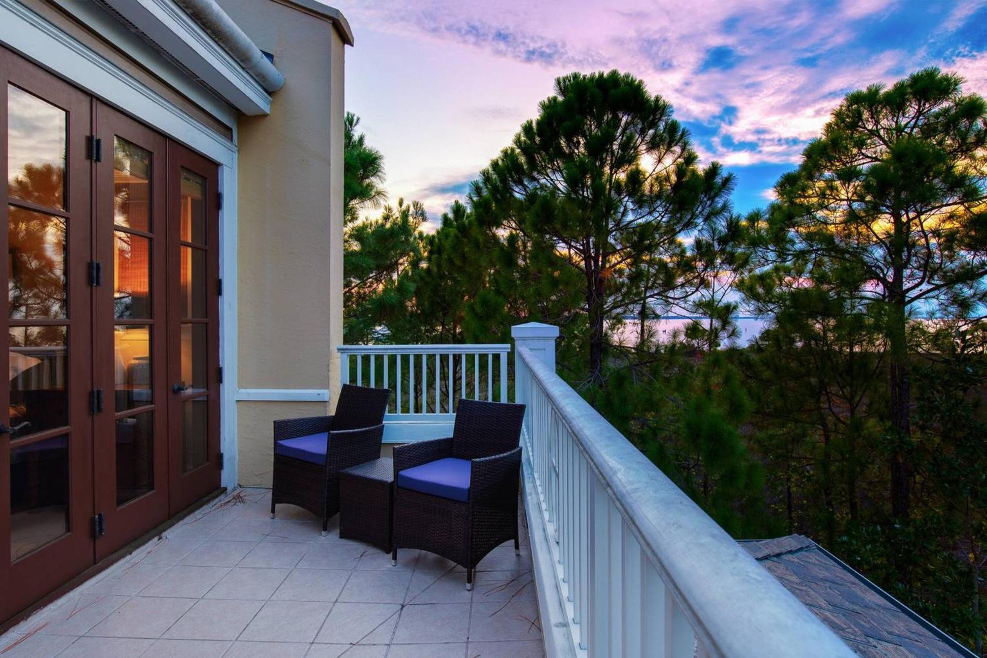 Le Jardin 169 Luxurious Escape To The Ocean Bay Views Villa *