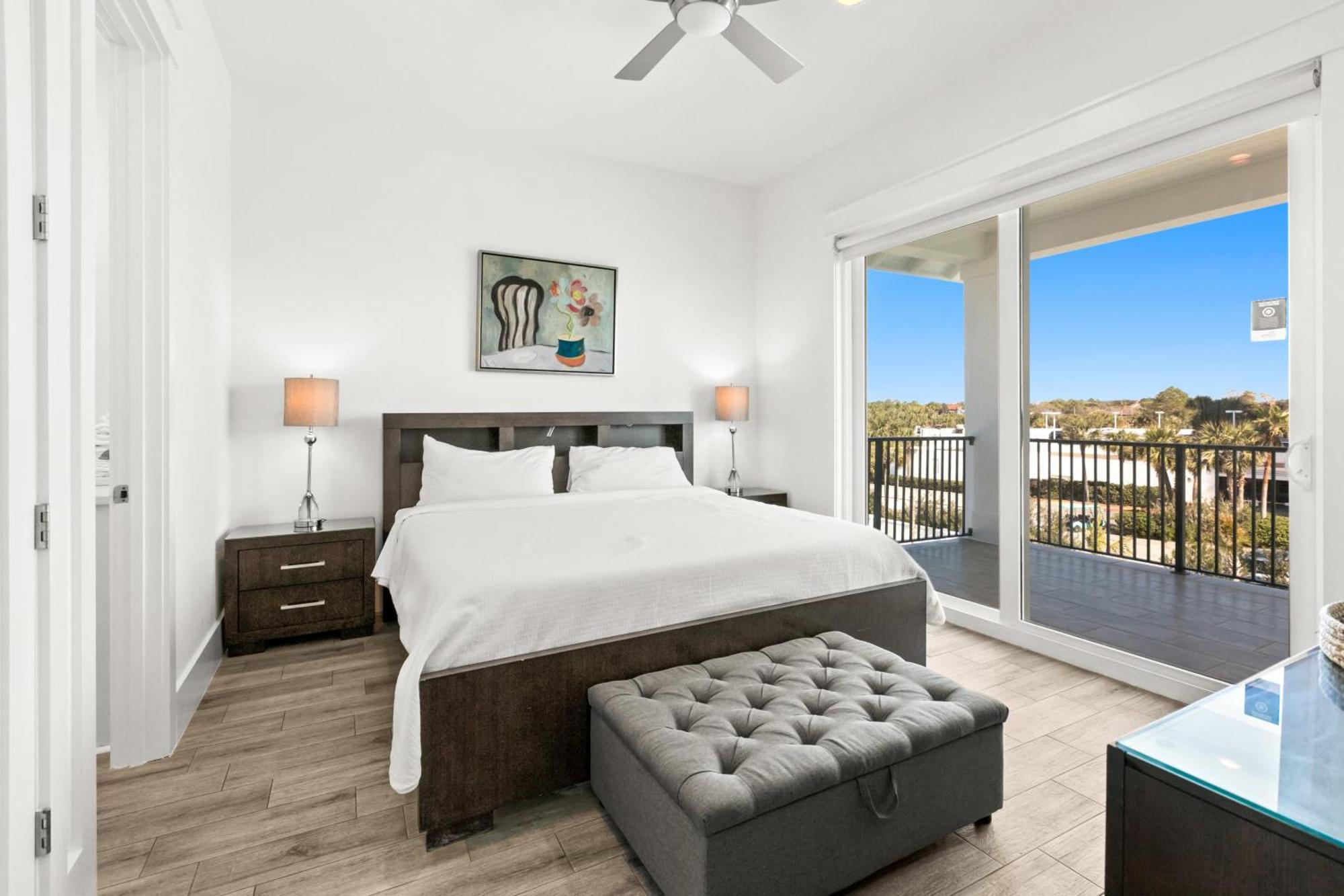 Bourbon - Your Dream Vacation Destination * Destin